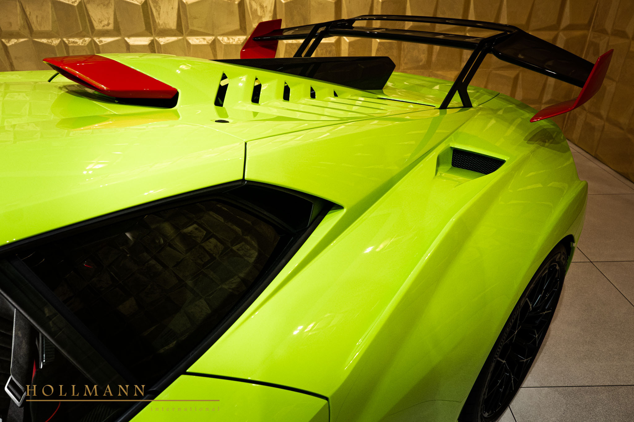 2022 Lamborghini Huracán STO, 18/19