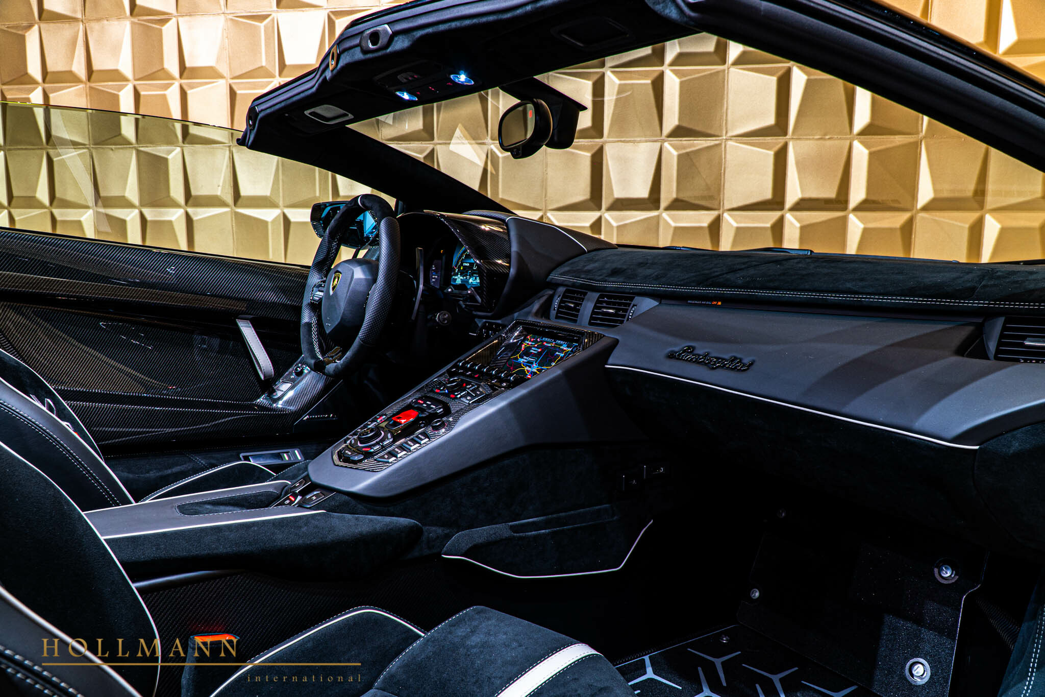 2020 Lamborghini Aventador SVJ Roadster, 13/17