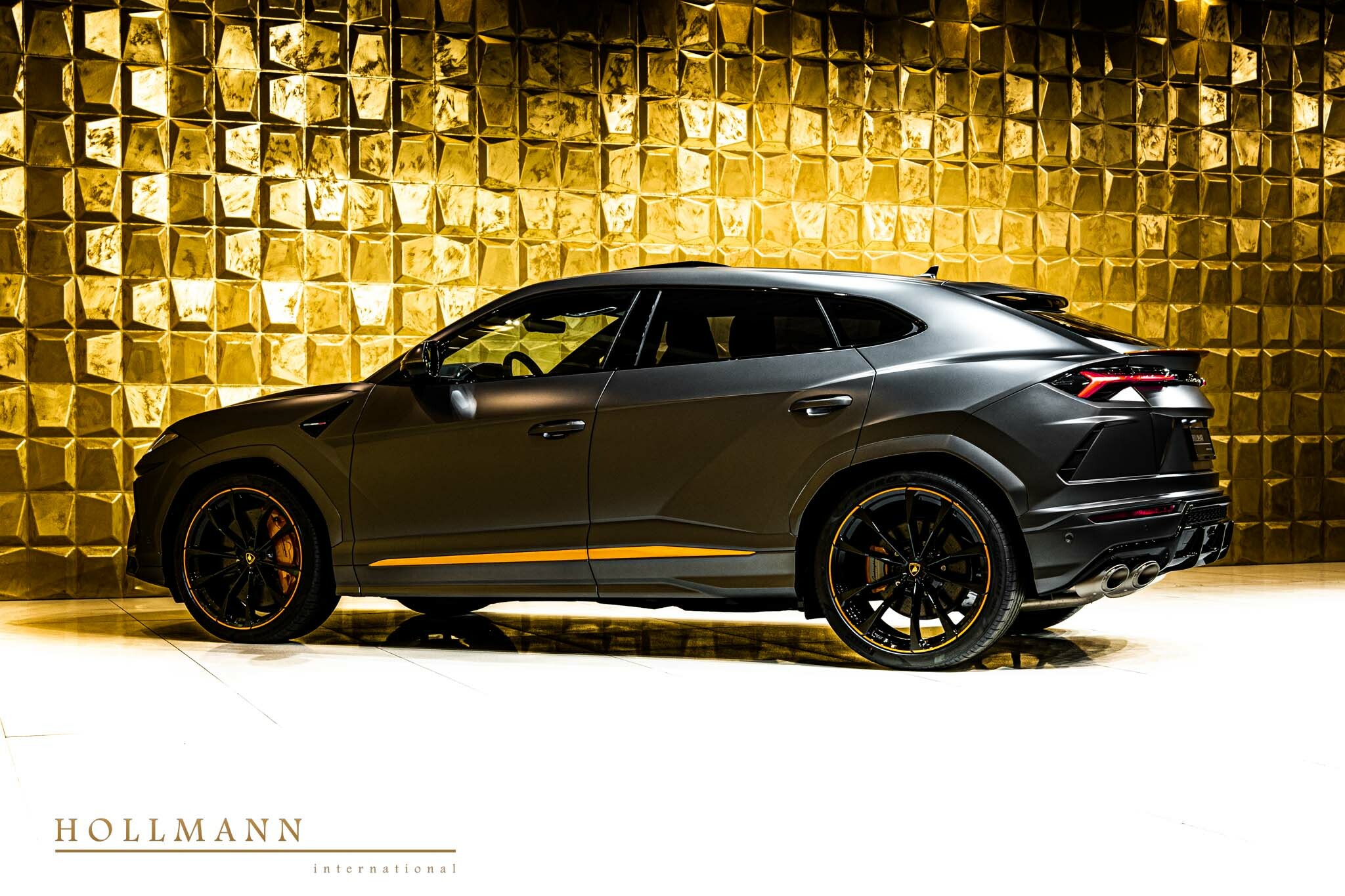 2022 Lamborghini Urus Capsule, 6/20