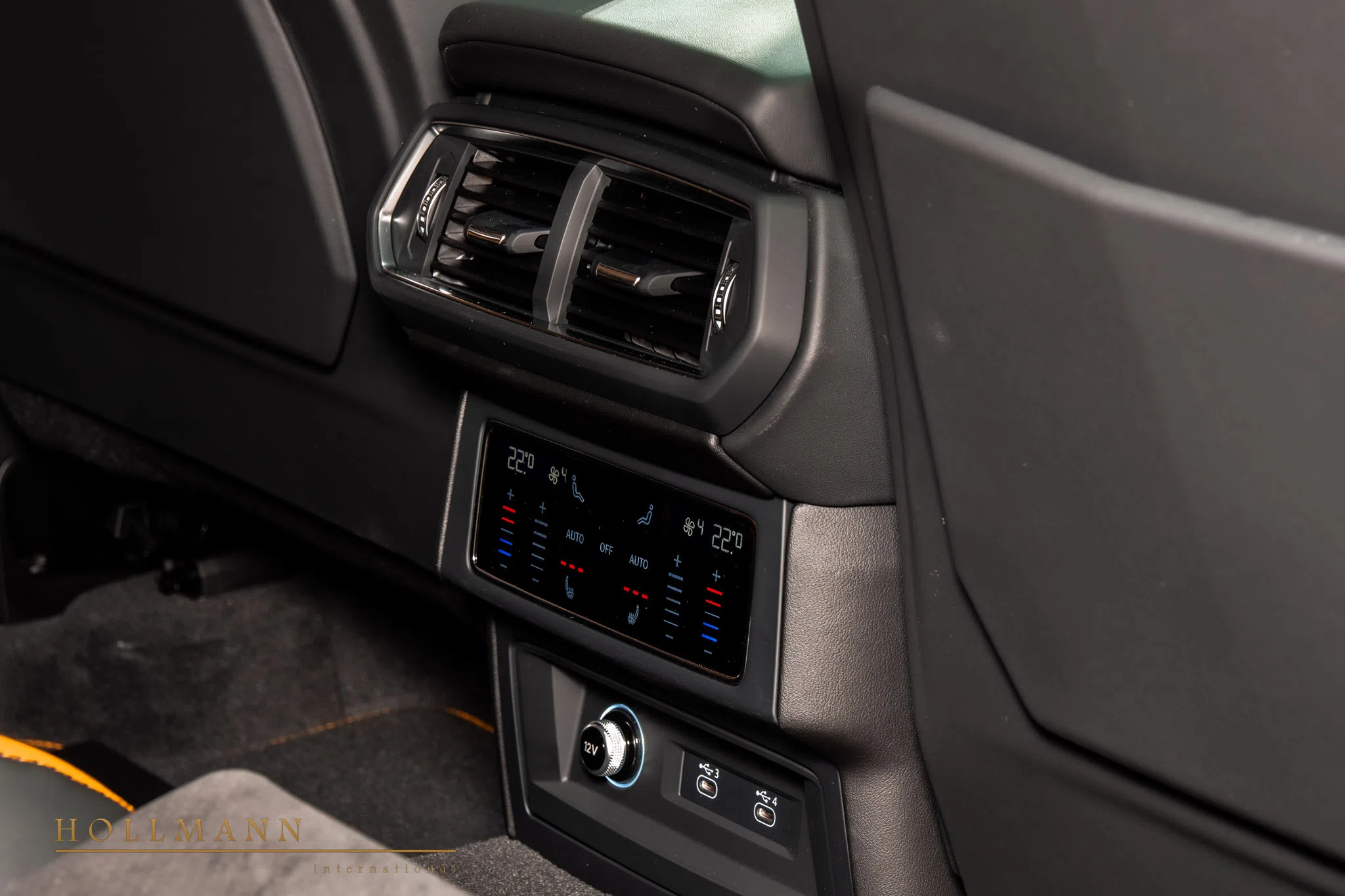 2022 Lamborghini Urus Capsule interior, Bicolor Leder Schwarz / Orange