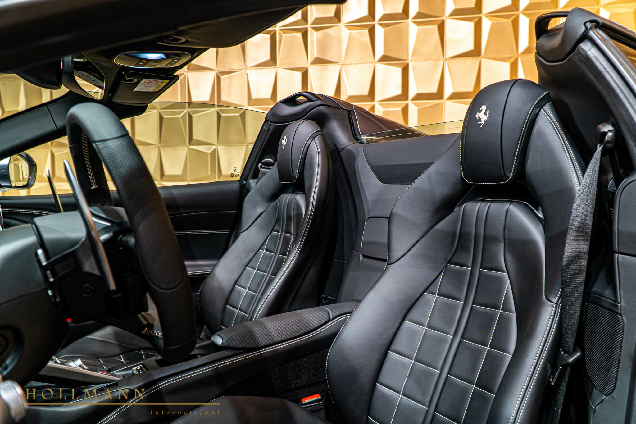 2022 Ferrari 812 GTS, 16/20