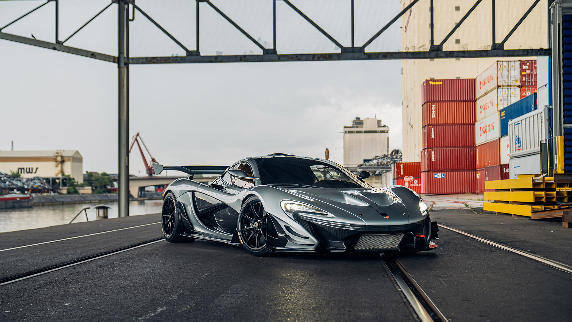 2015 MCLAREN P1 GTR, 3/20