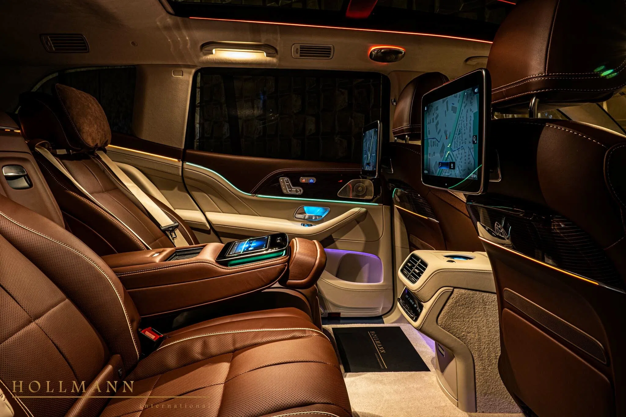 2022 Mercedes-Maybach GLS 600 interior, seats