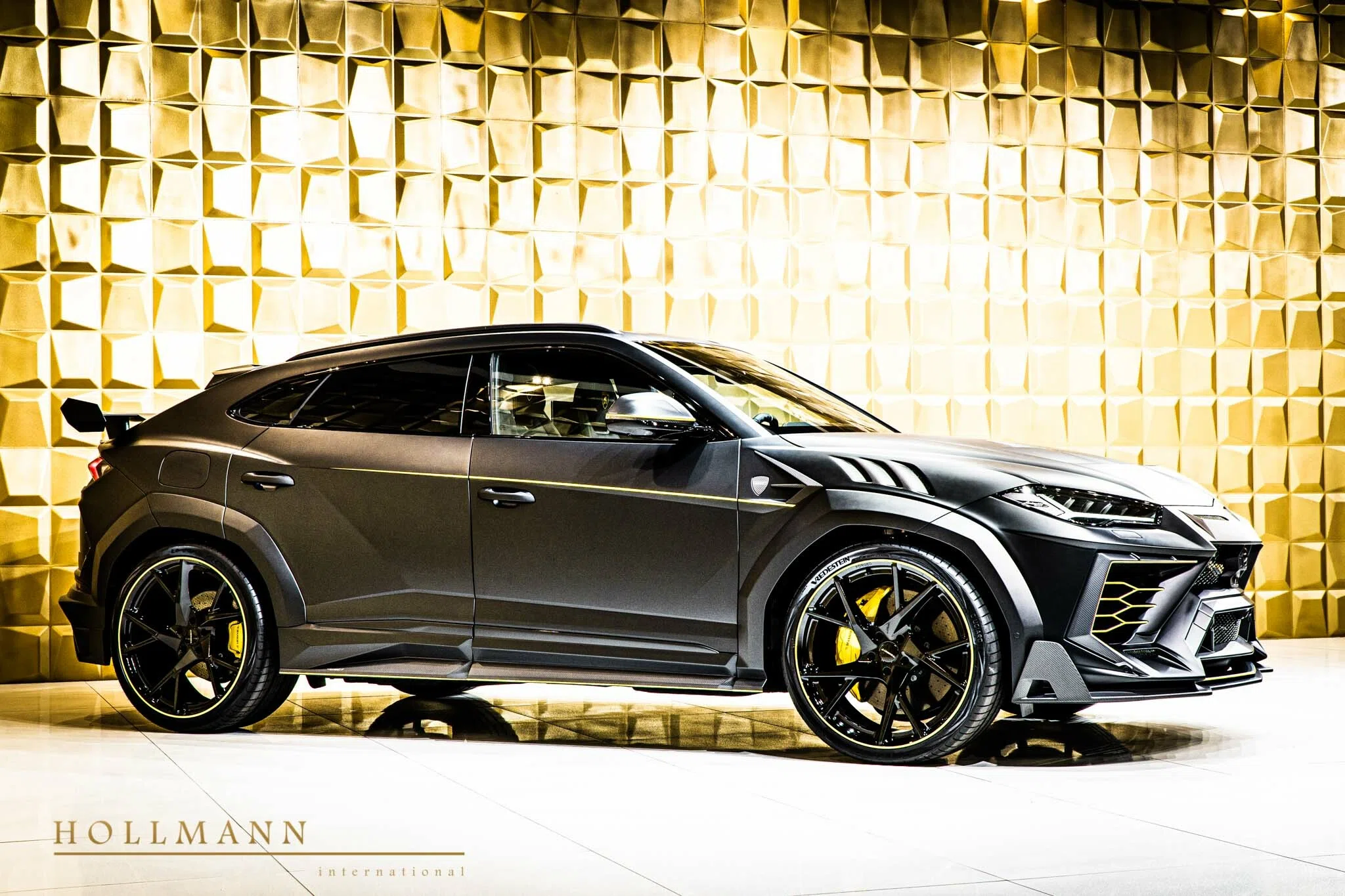 2022 Mansory Urus Venatus for sale, exterior