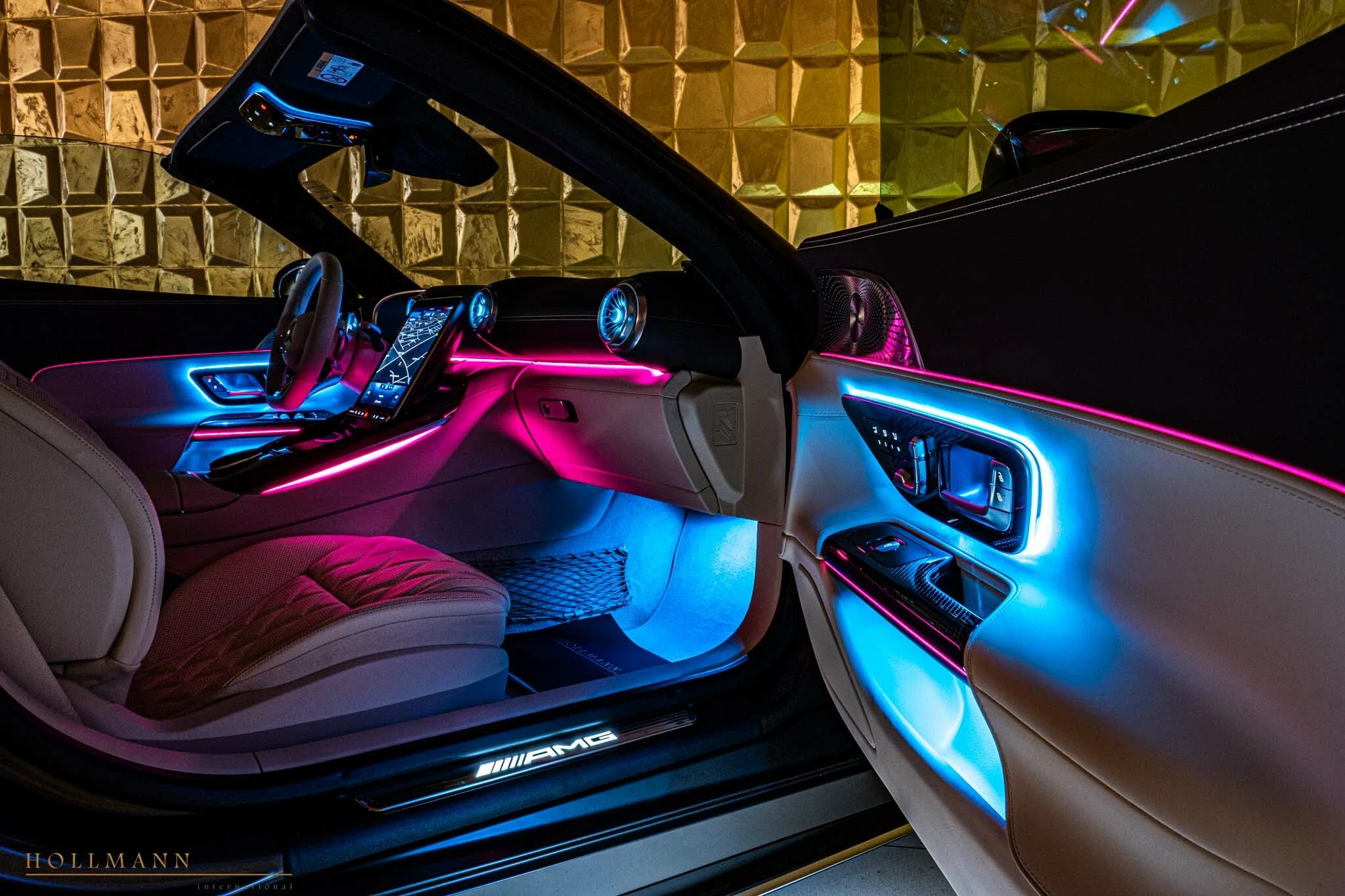 2022 Mercedes-Benz SL 63 AMG 4Matic+ interior