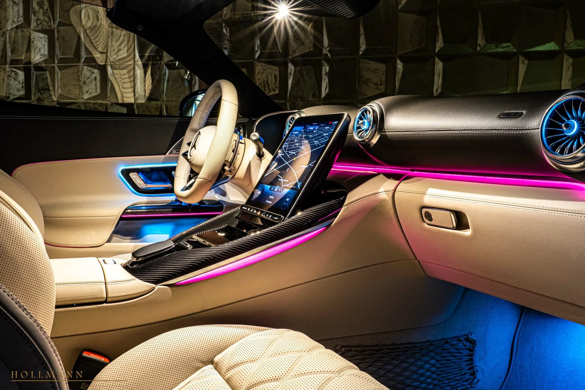 2022 Mercedes-Benz SL 63 AMG 4Matic+ interior