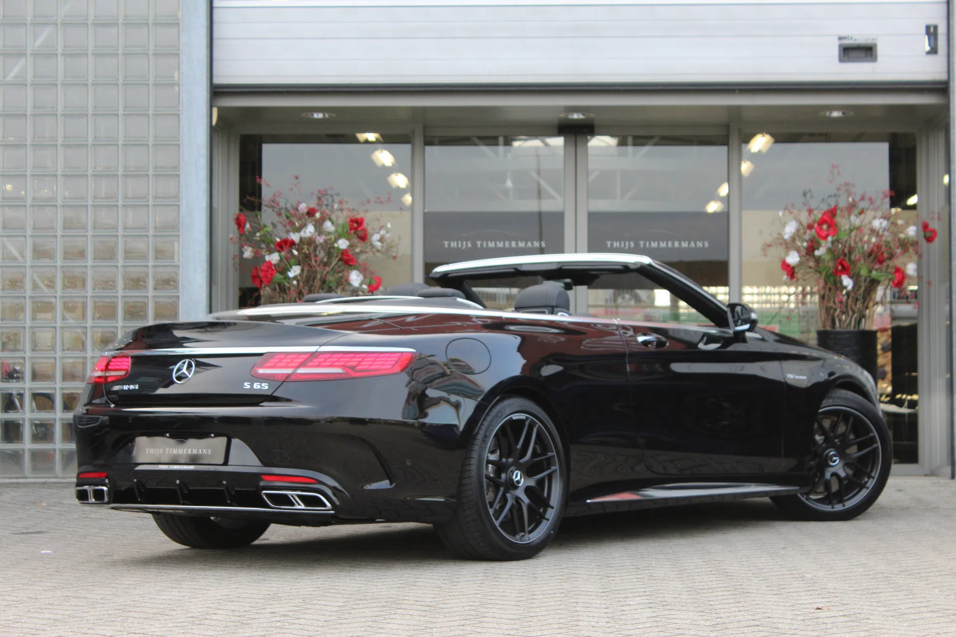 2017 Mercedes-AMG S 65 Cabriolet for sale, exterior, Black