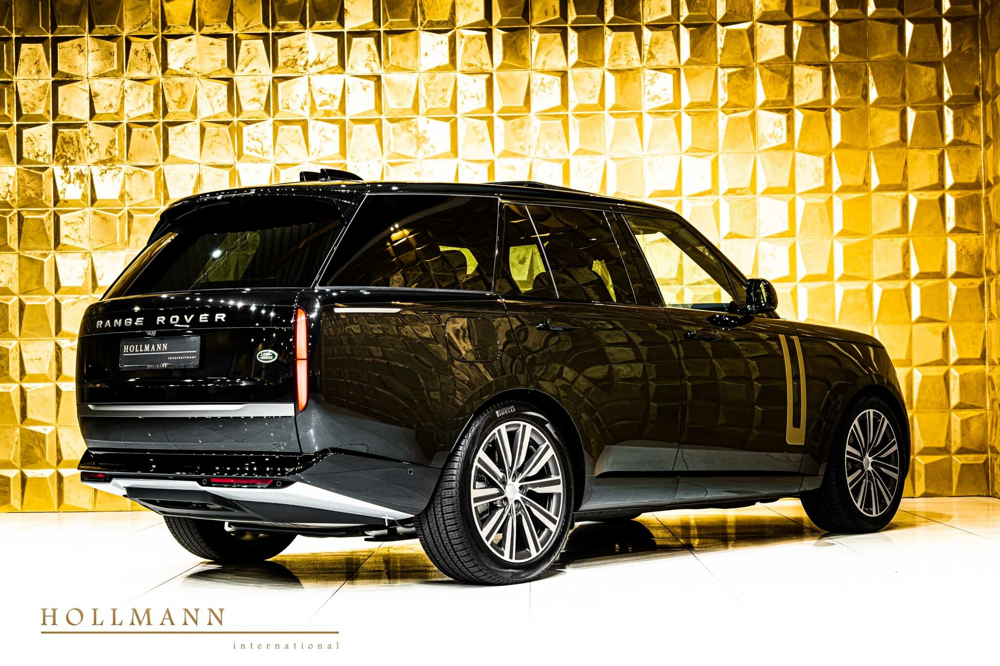 2022 Land Rover Range Rover D300 HSE, 2/18