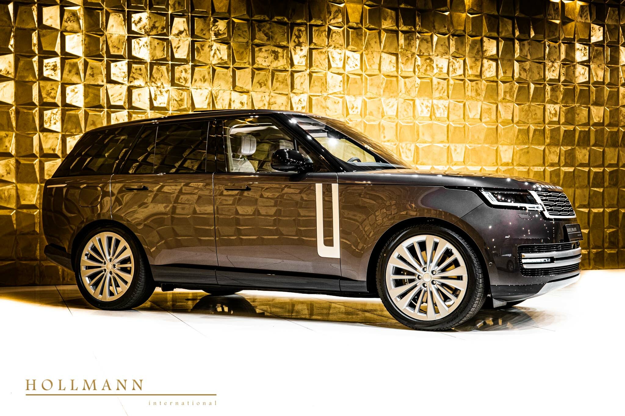 2022 Land Rover Range Rover 4.4 P530 First Edition, 17/18