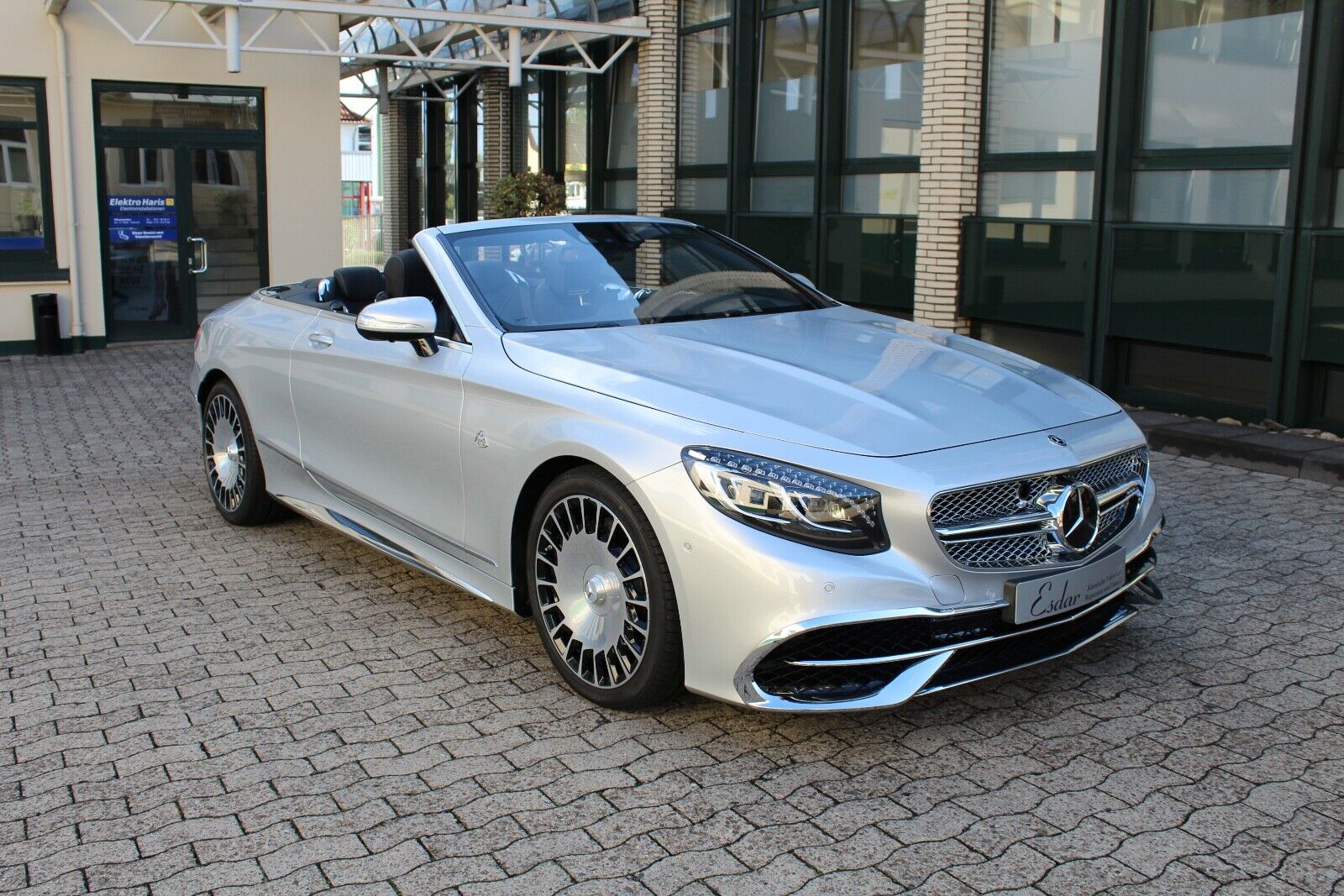 2019 Mercedes-Maybach S 650 Cabriolet 1 of 300