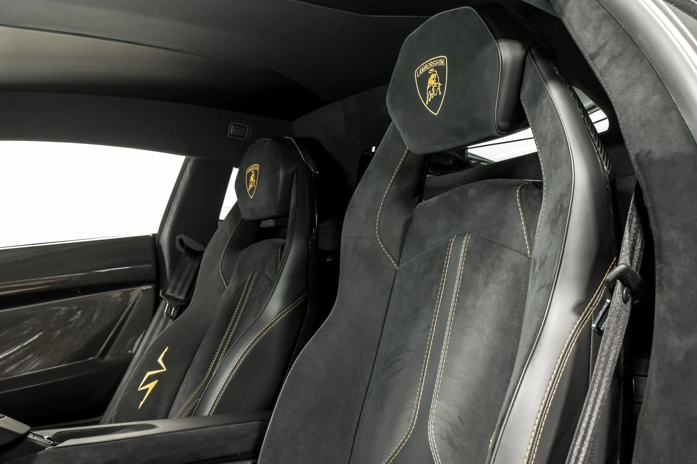 2017 Lamborghini Aventador SV LP 750-4, 13/28