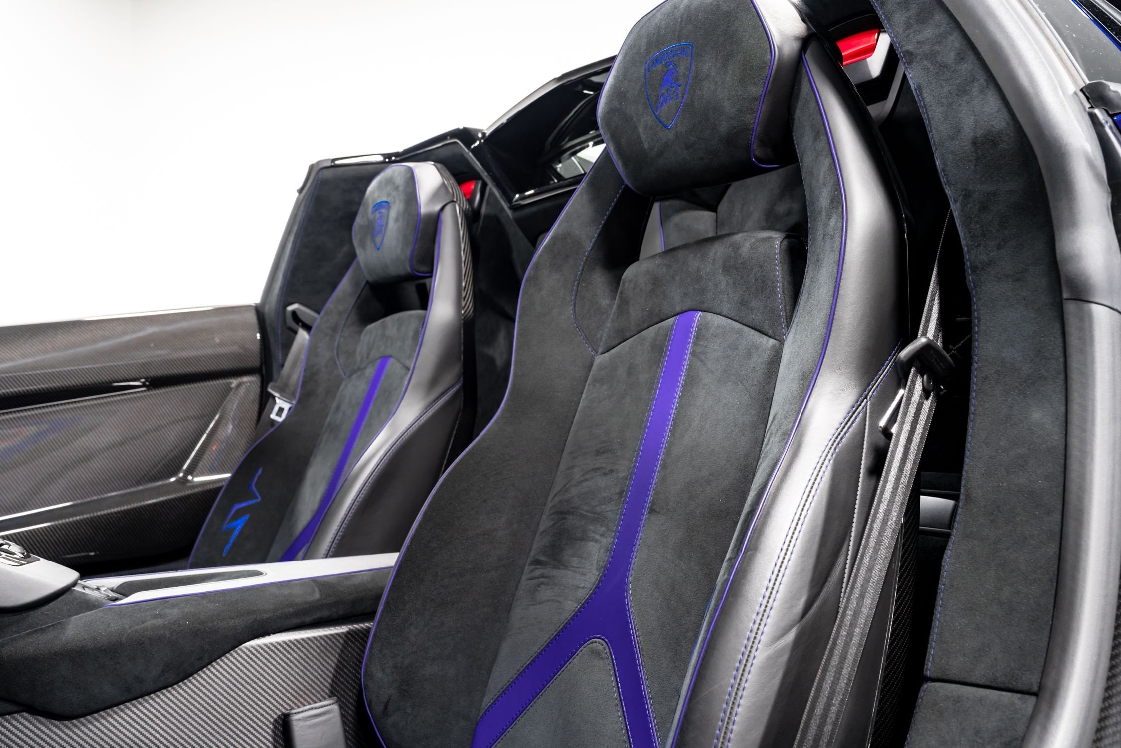 2016 Lamborghini Aventador SV Roadster, 22/24