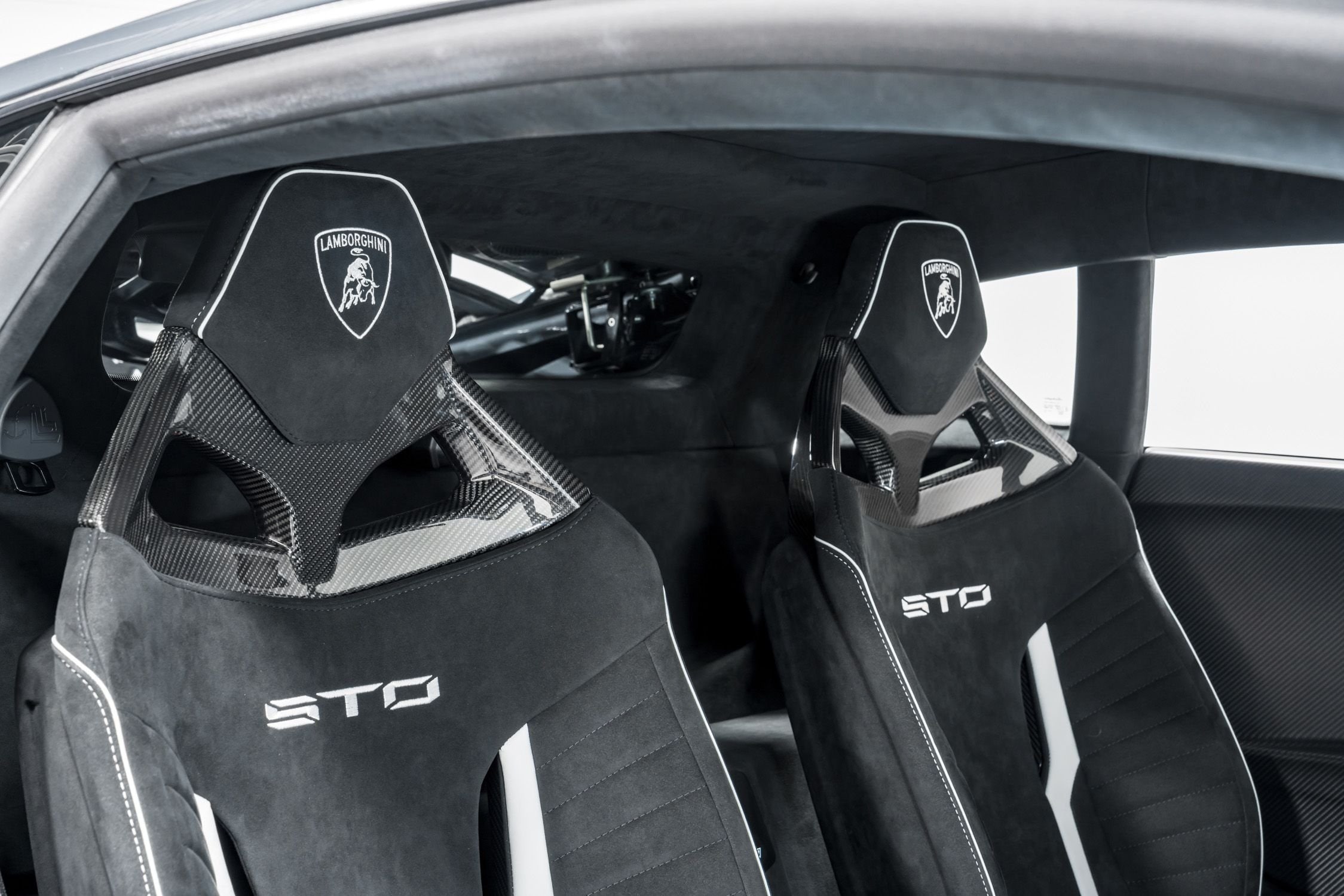 2022 Lamborghini Huracan STO, 15/20