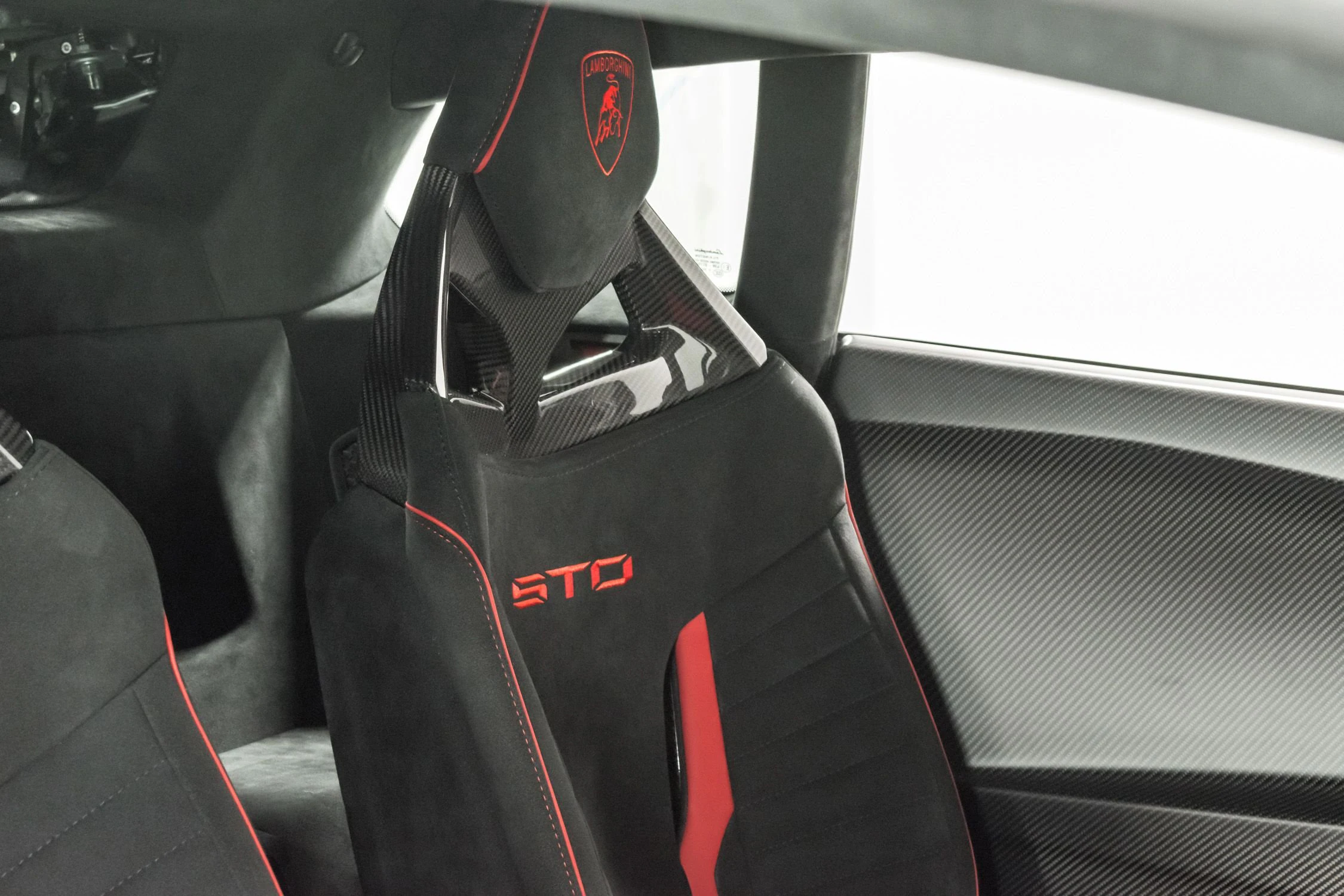 2022 Lamborghini Huracan STO, 19/21