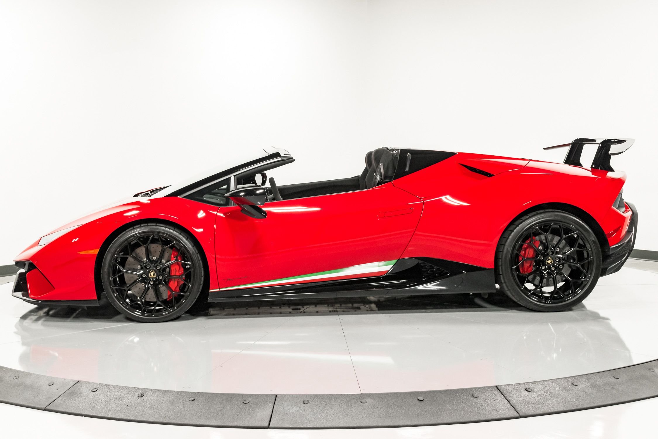 2018 Lamborghini Huracan Performante Spyder, 13/15