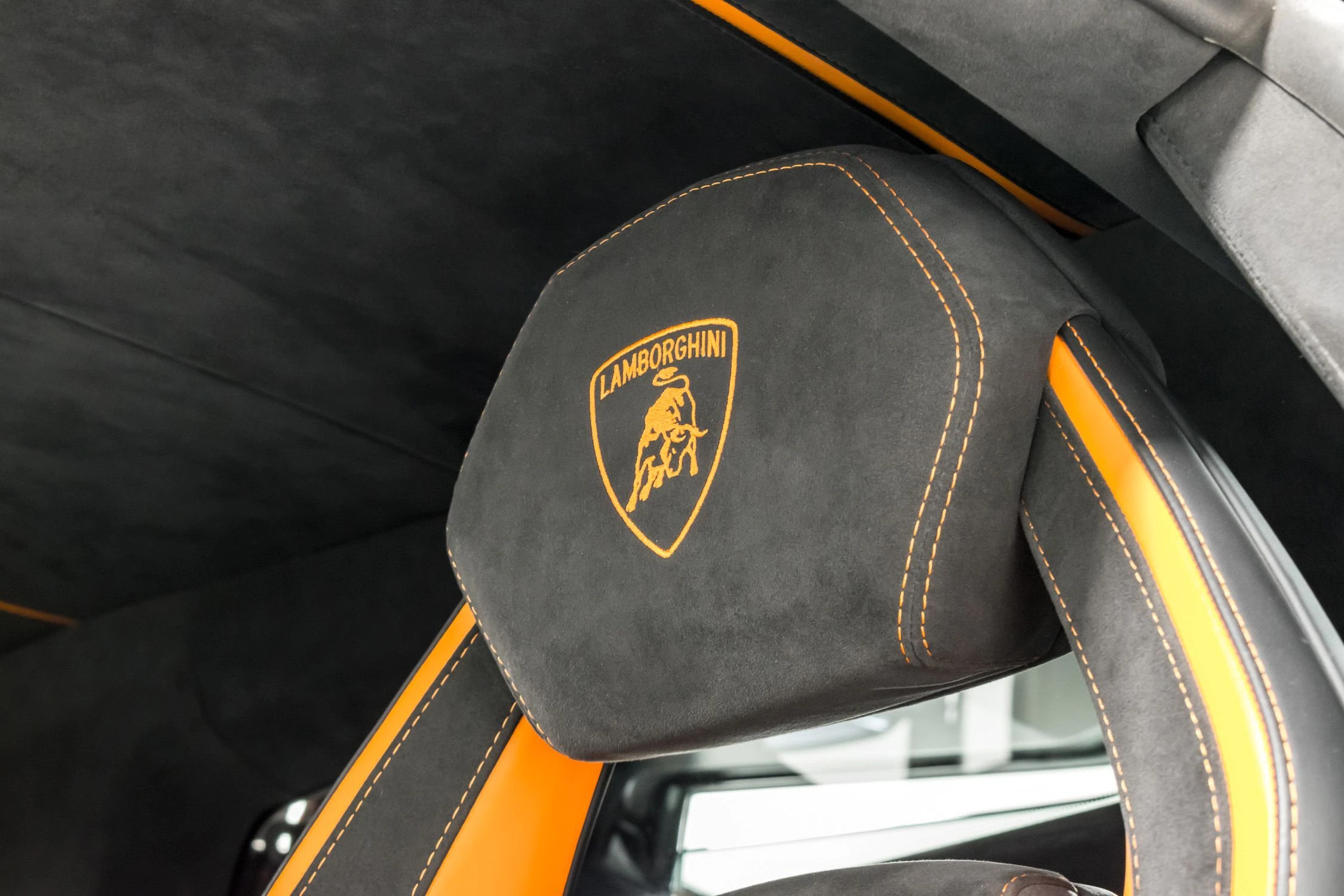 2018 Lamborghini Aventador S, 9/16