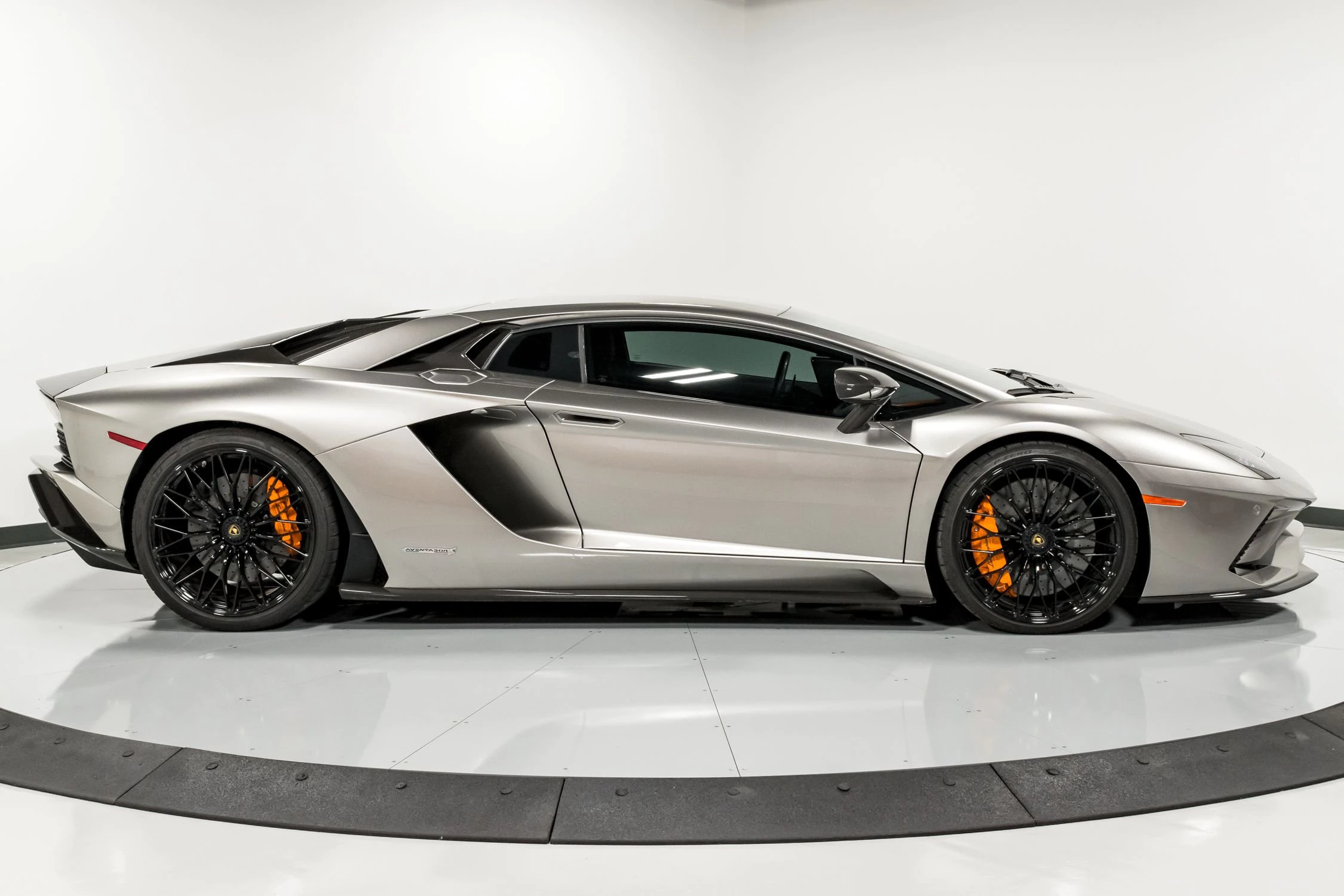 2018 Lamborghini Aventador S, 15/16