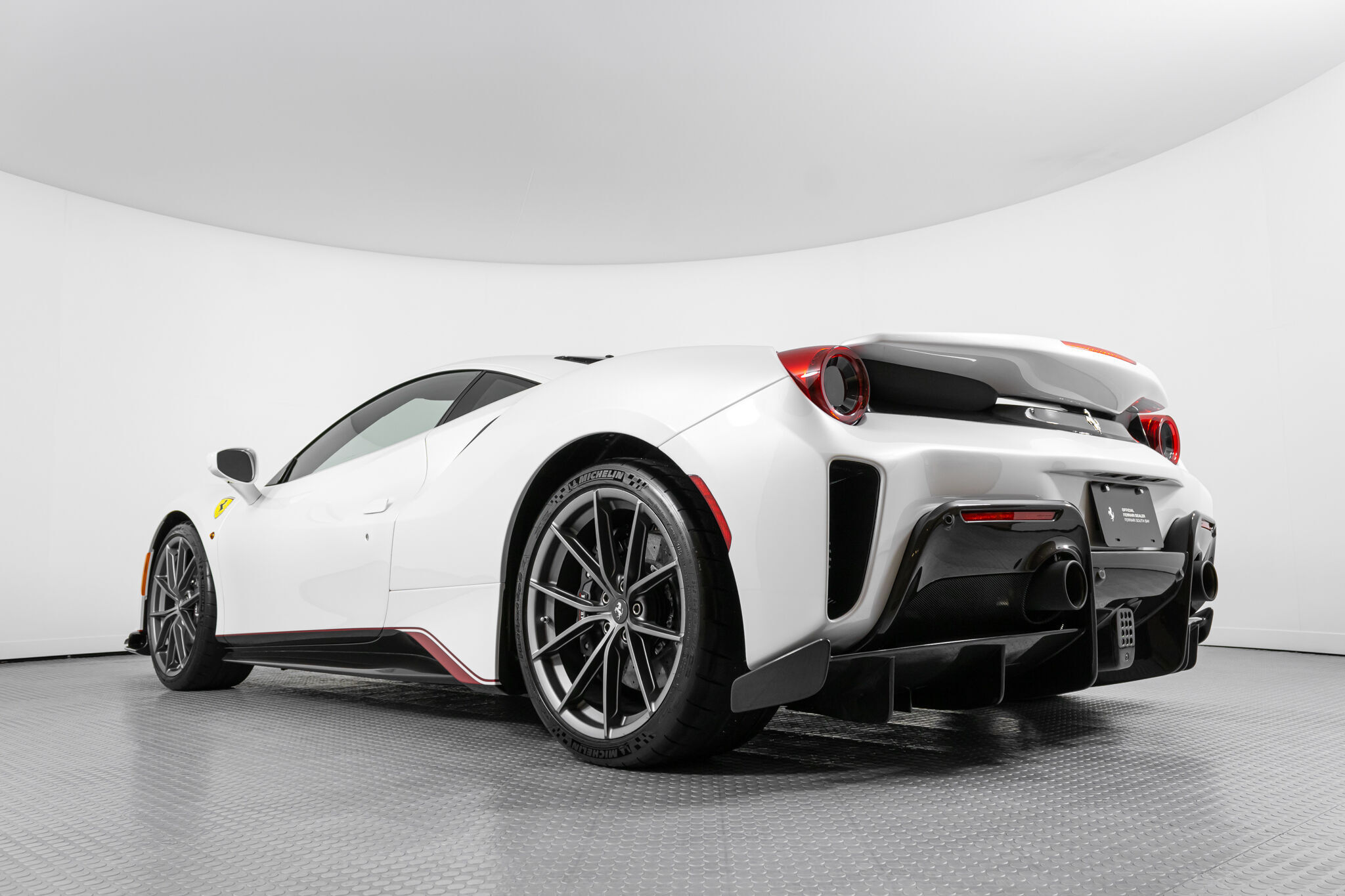 2020 Ferrari 488 Pista, 11/18