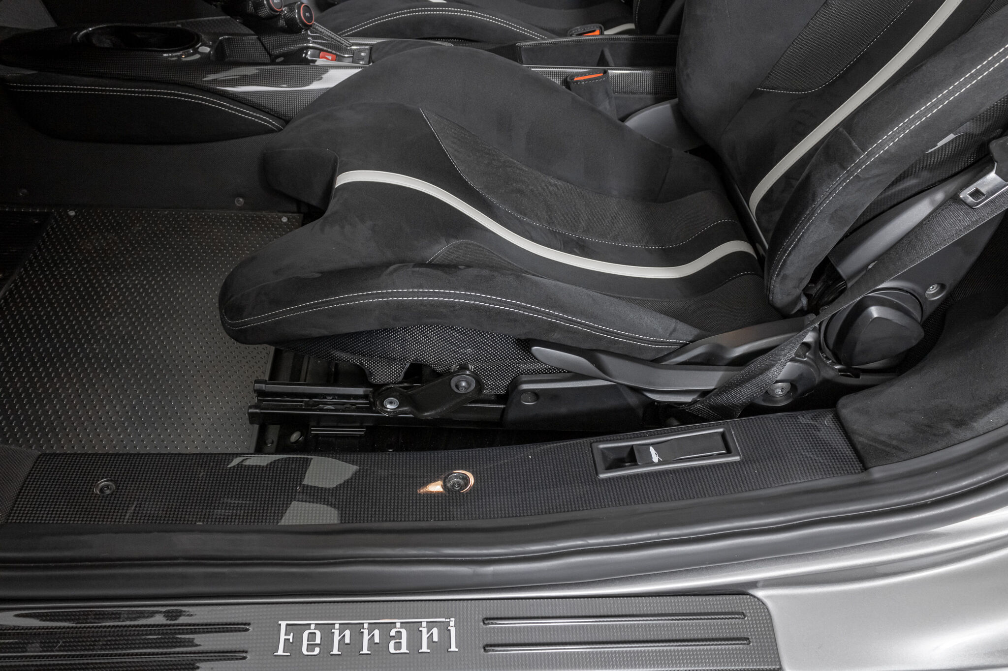 2019 Ferrari 488 Pista, 3/16