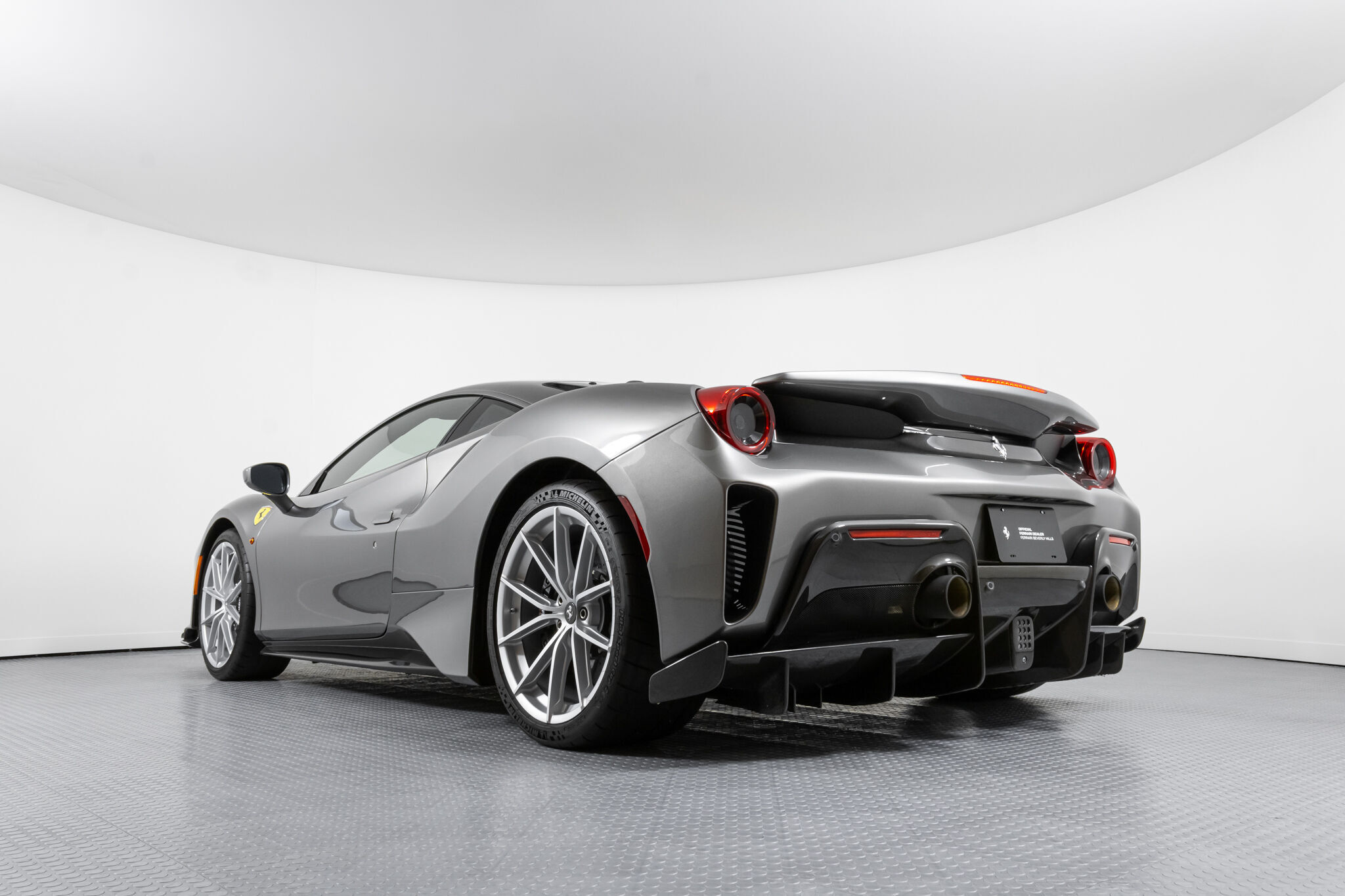 2019 Ferrari 488 Pista, 9/16