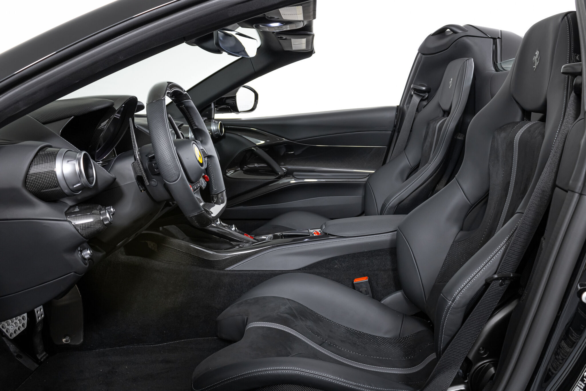 2022 Ferrari 812 GTS, 11/14