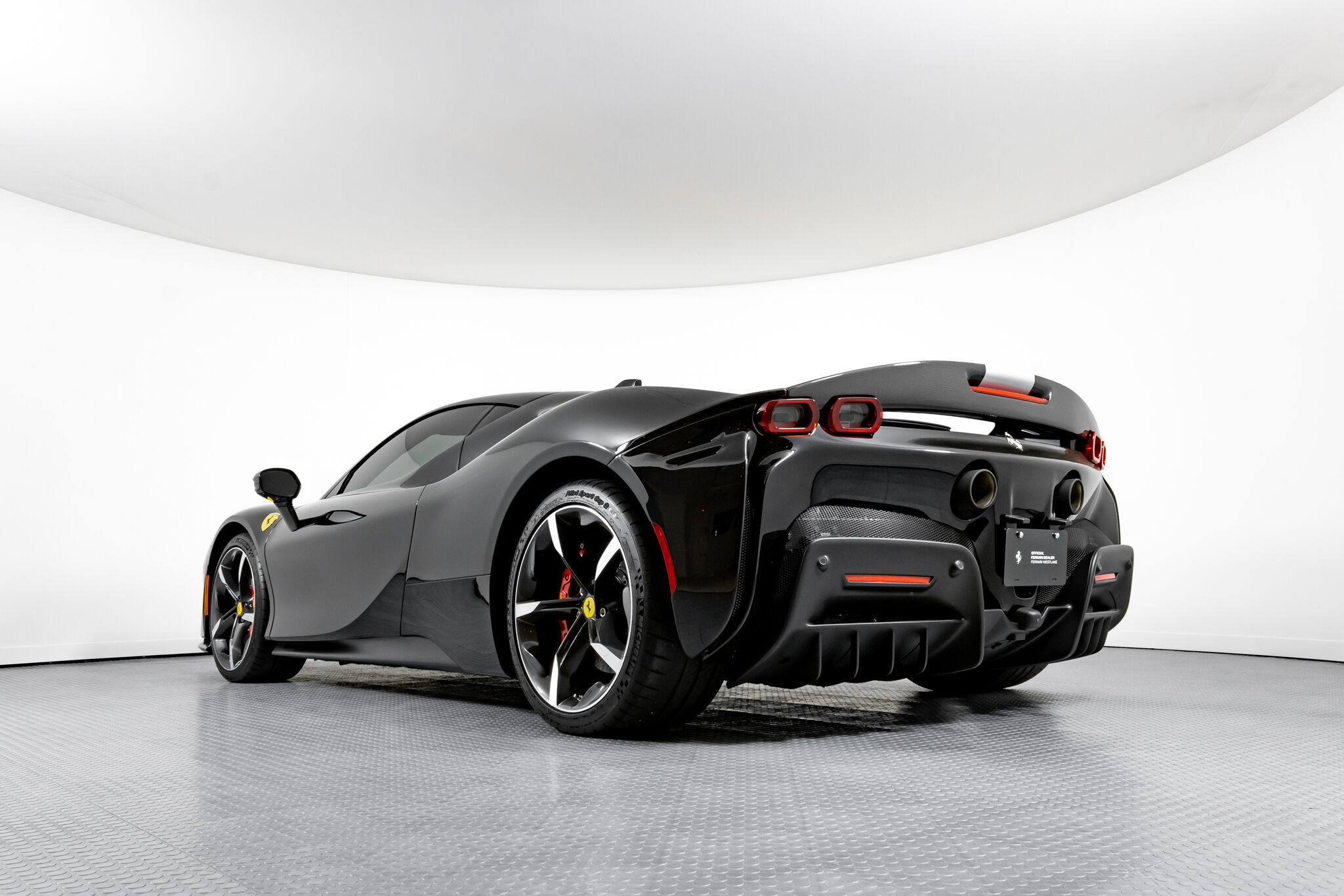 2022 Ferrari SF90 Stradale, 9/19