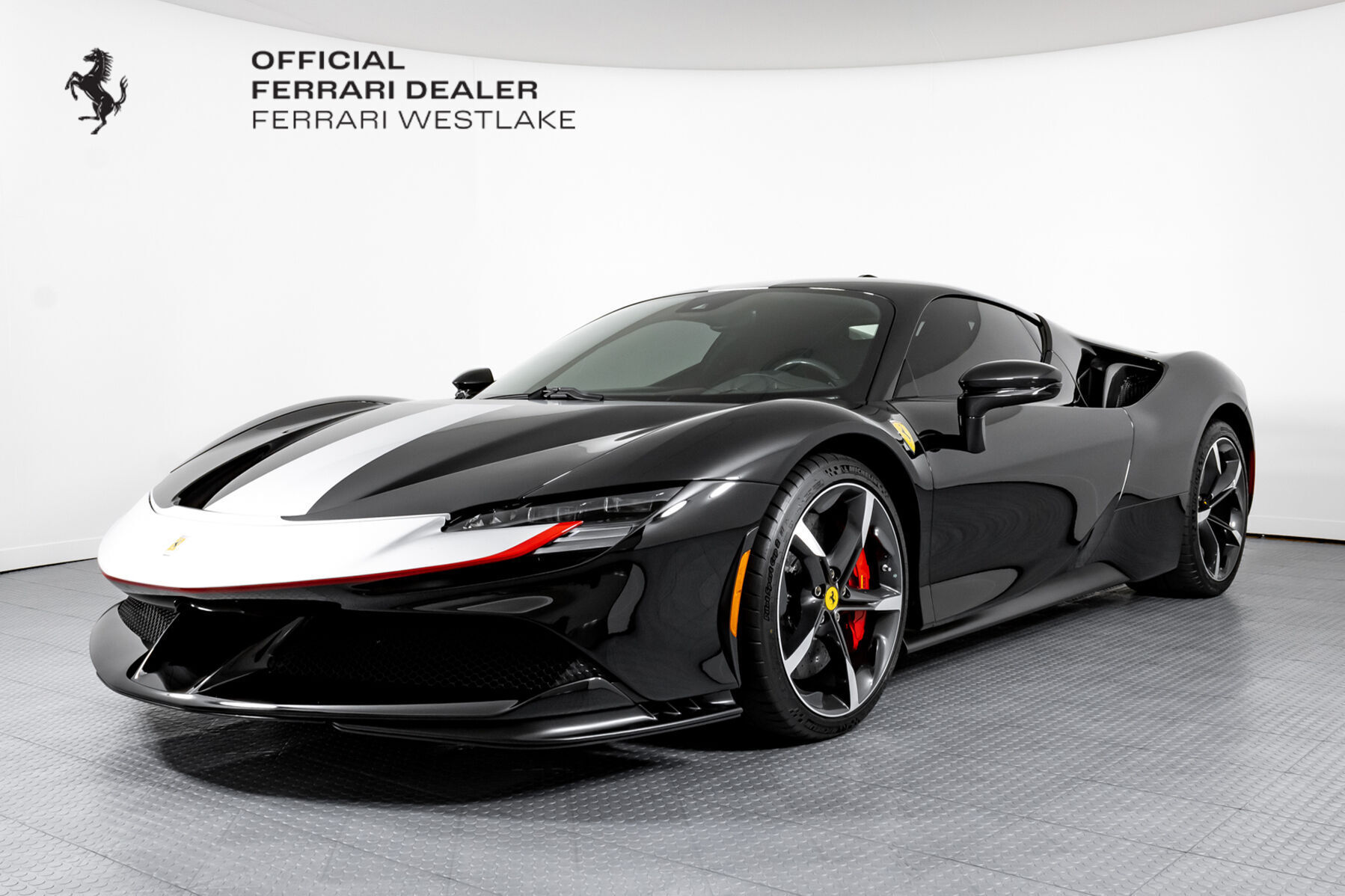 2022 Ferrari SF90 Stradale, 18/19