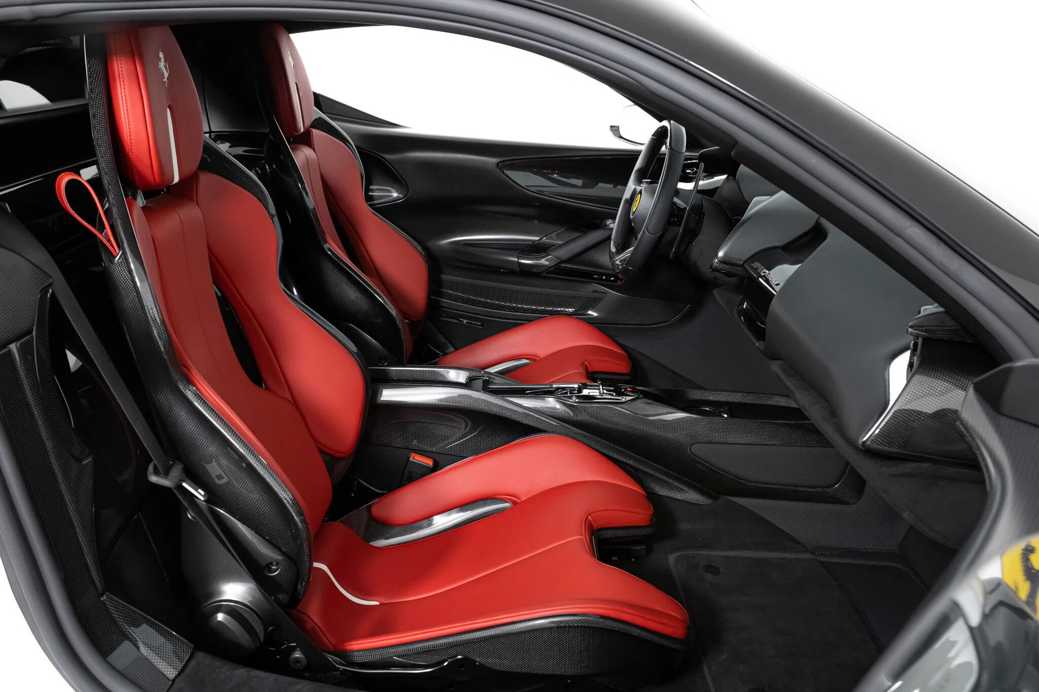 2022 Ferrari SF90 Stradale interior, seats