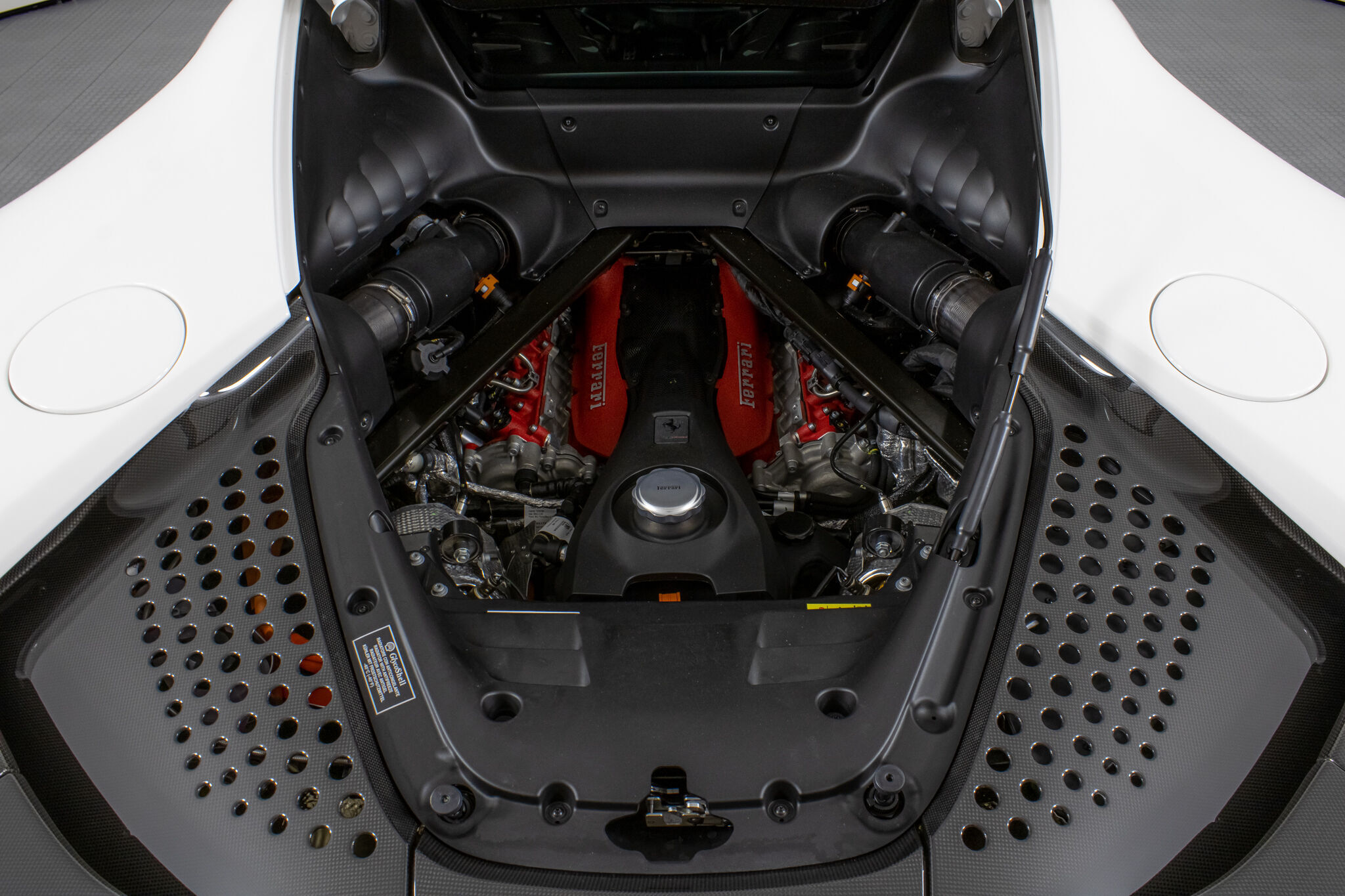 2022 Ferrari SF90 Stradale, 10/20