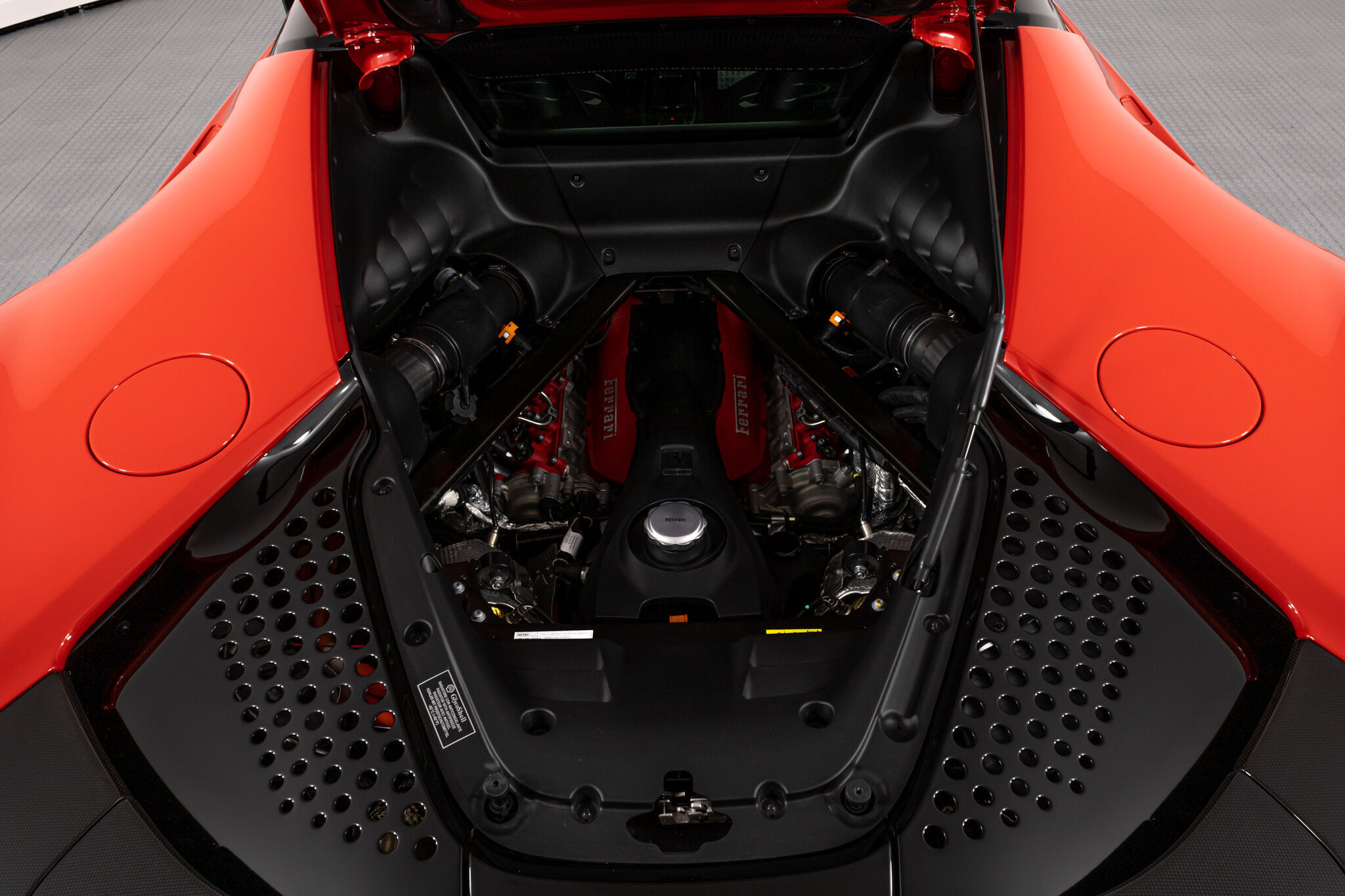 2021 FERRARI SF90 STRADALE, 29/39