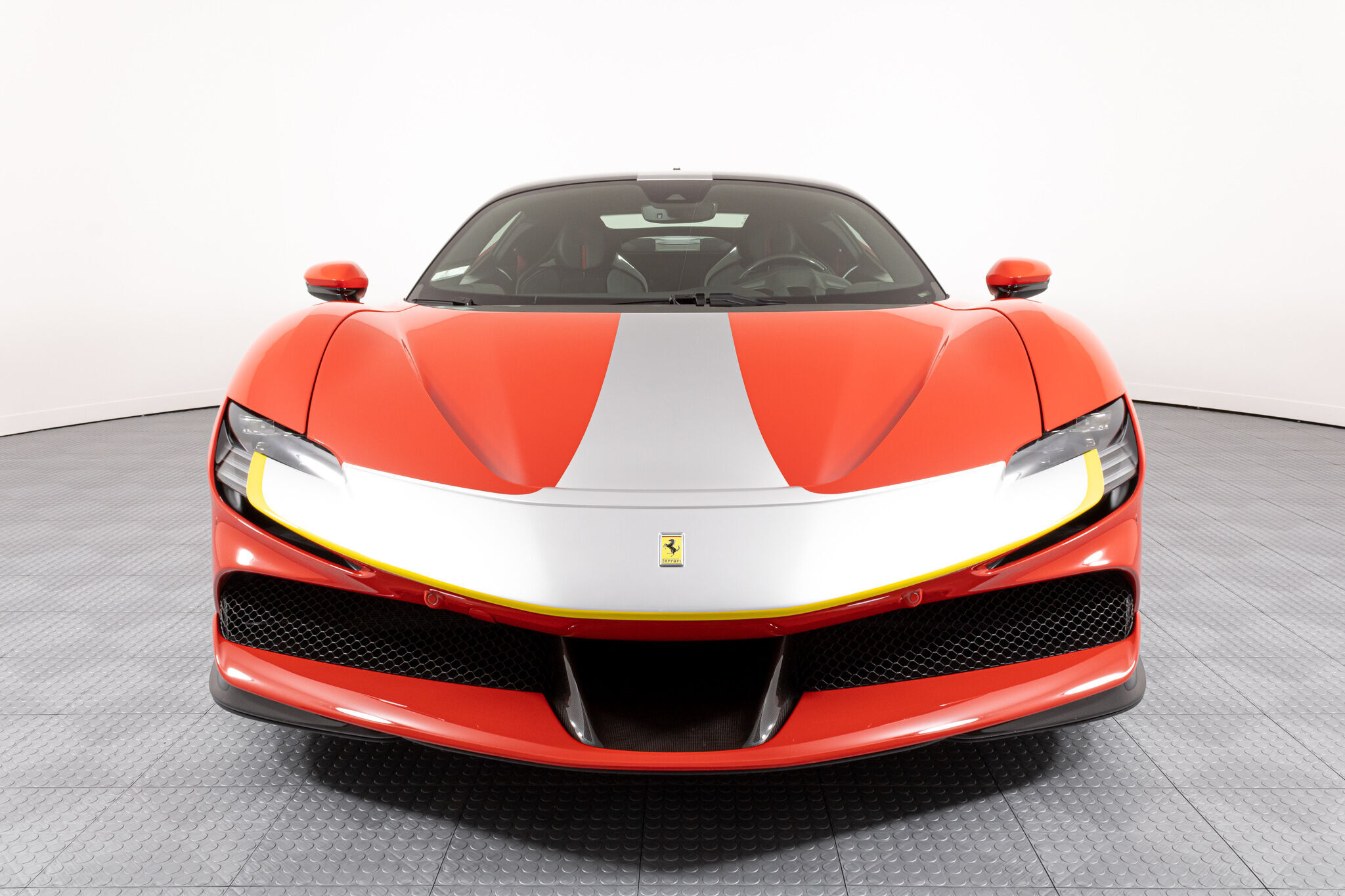 2021 FERRARI SF90 STRADALE, 34/39