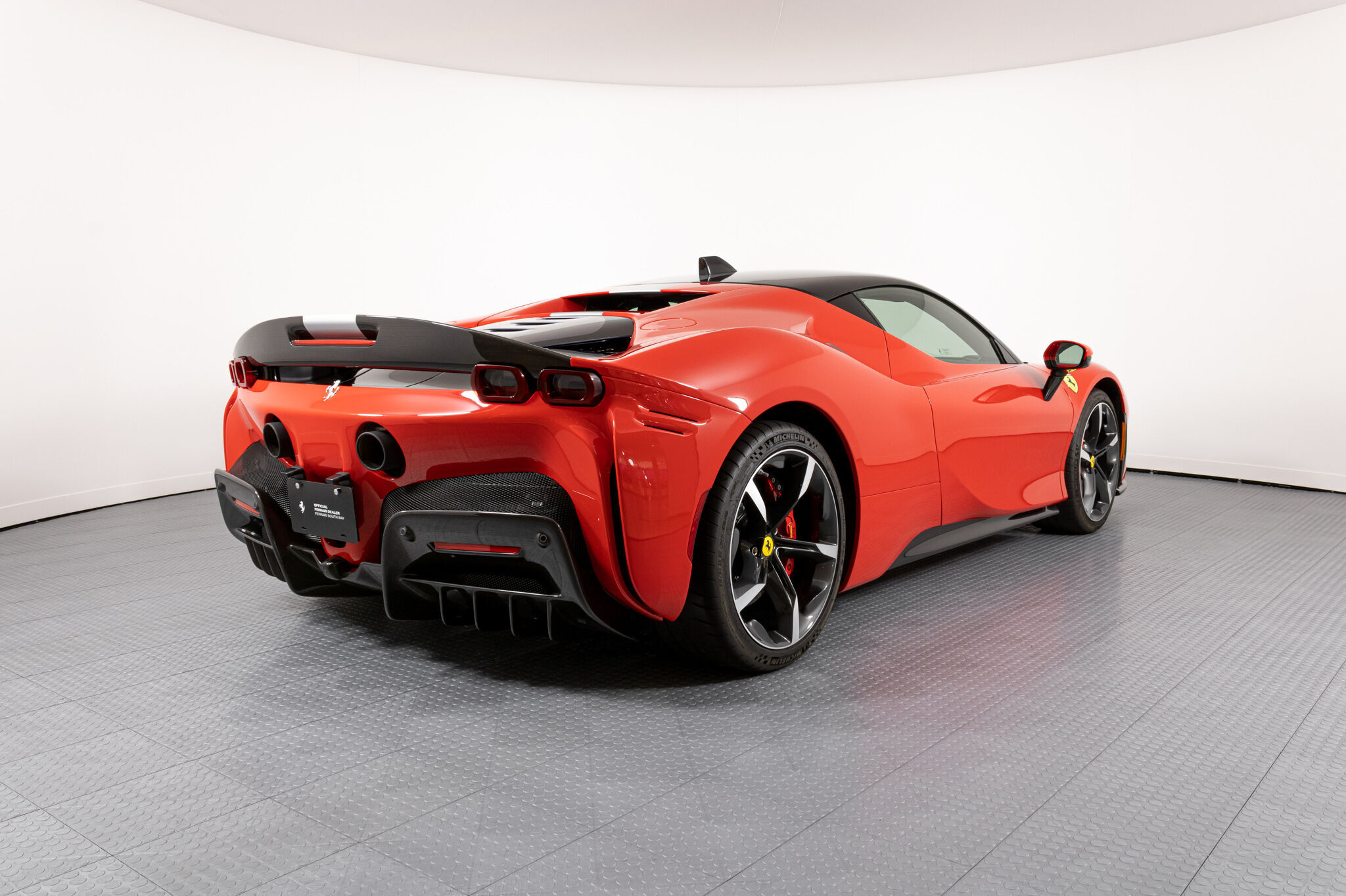 2021 FERRARI SF90 STRADALE, 38/39