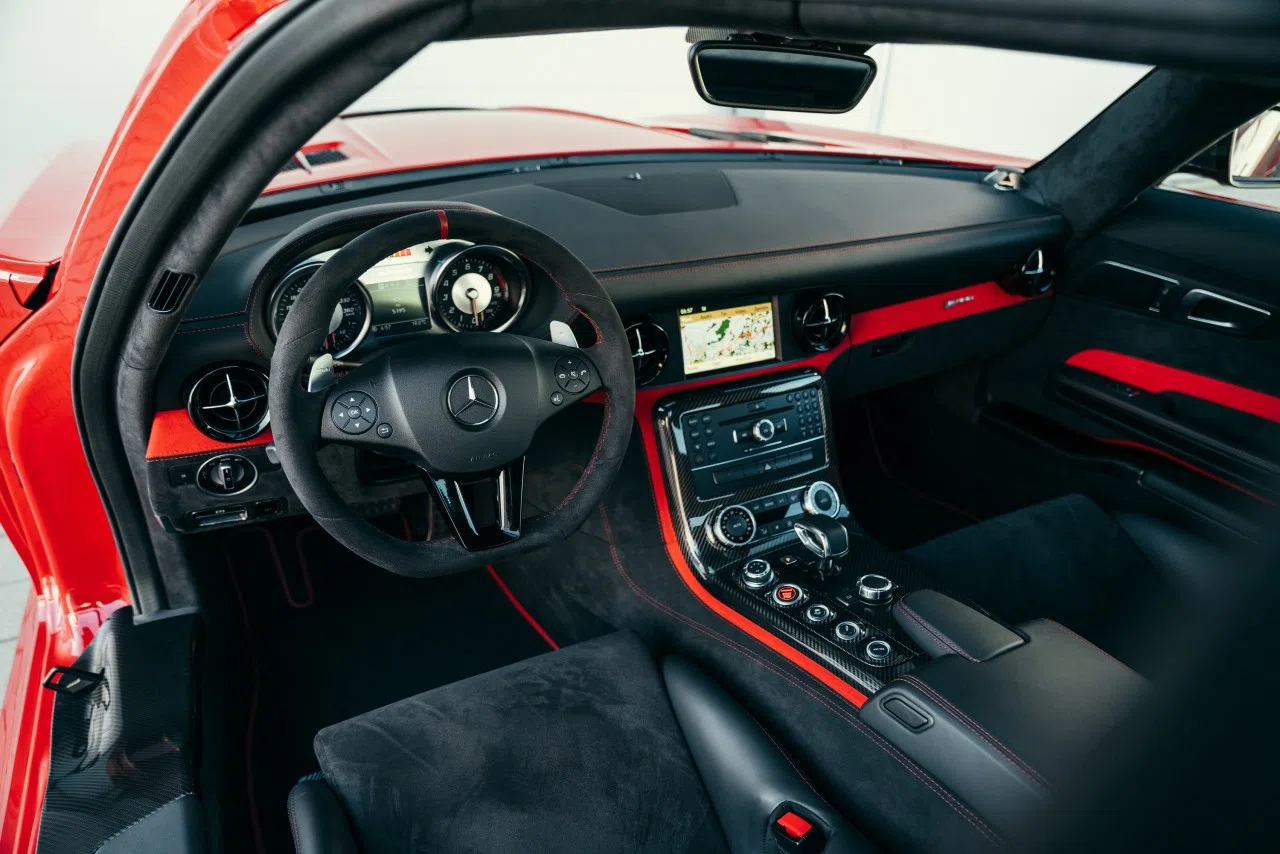 2014 Mercedes-Benz SLS AMG Coupe Black Series interior, dashboard