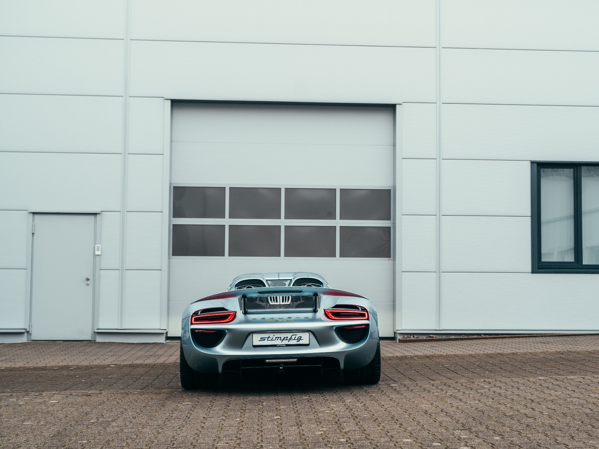 2015 Porsche 918 Spyder, 5/9