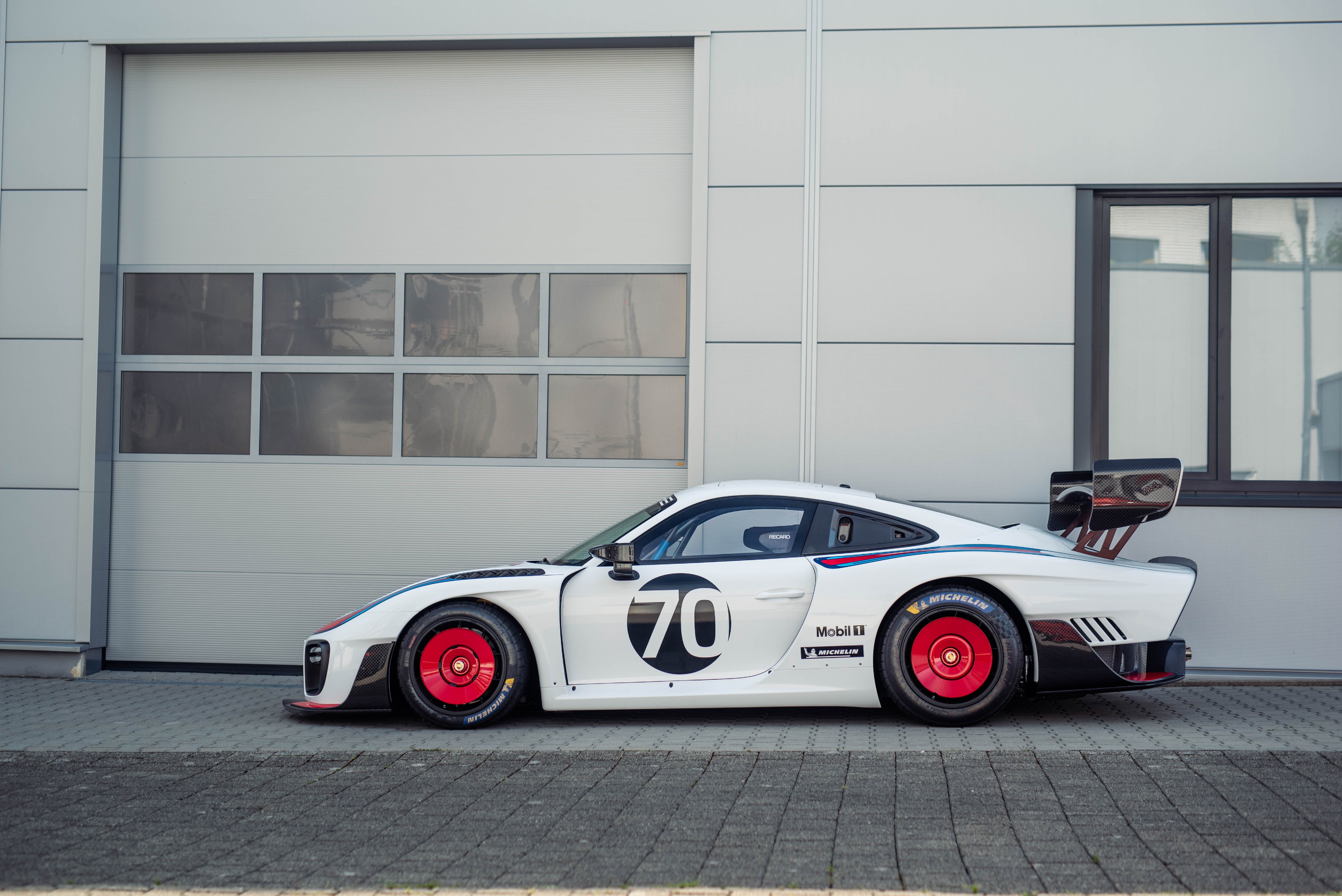 2020 Porsche 935, 2/11