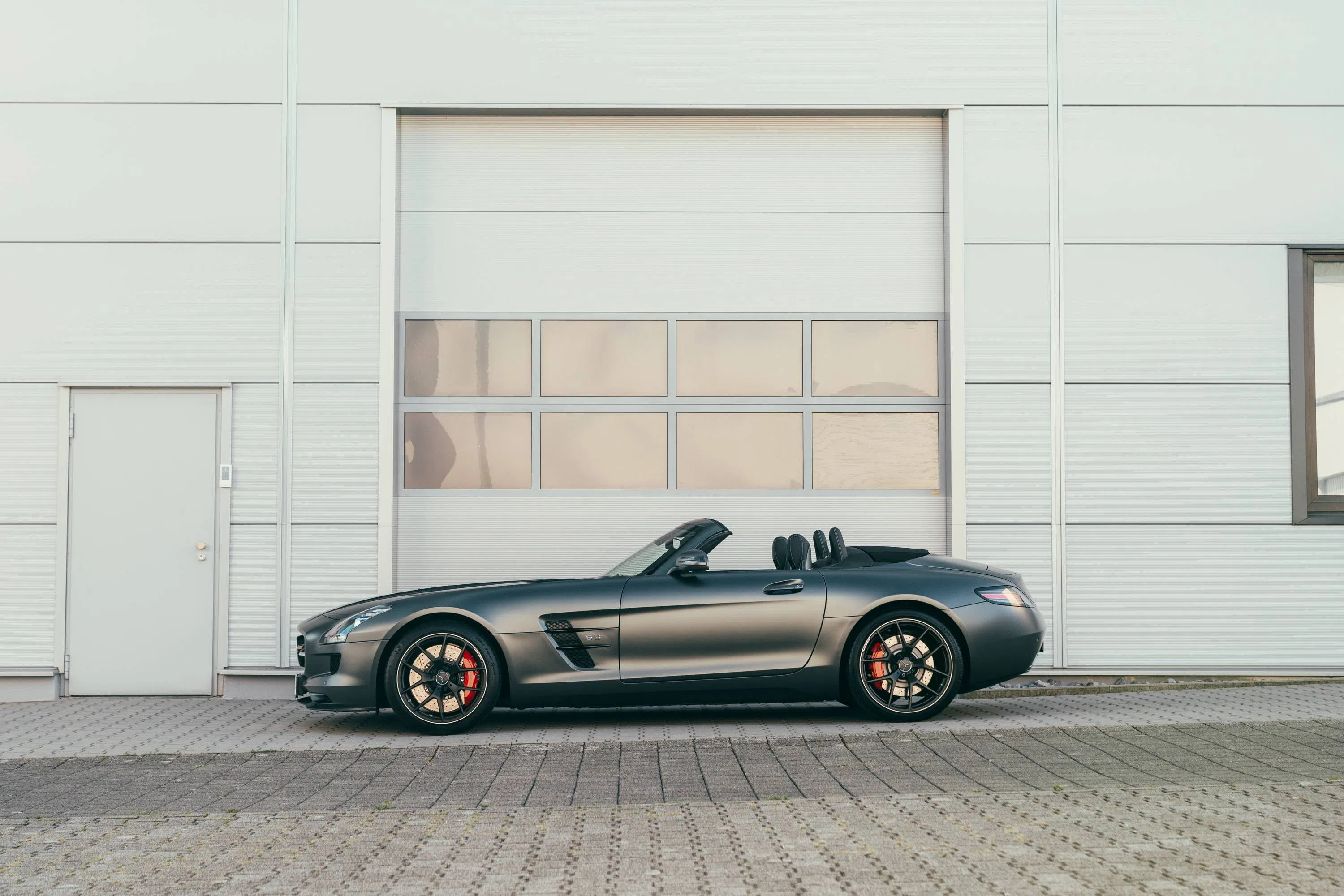 2014 Mercedes-Benz SLS AMG GT Final Edition Roadster for sale, exterior