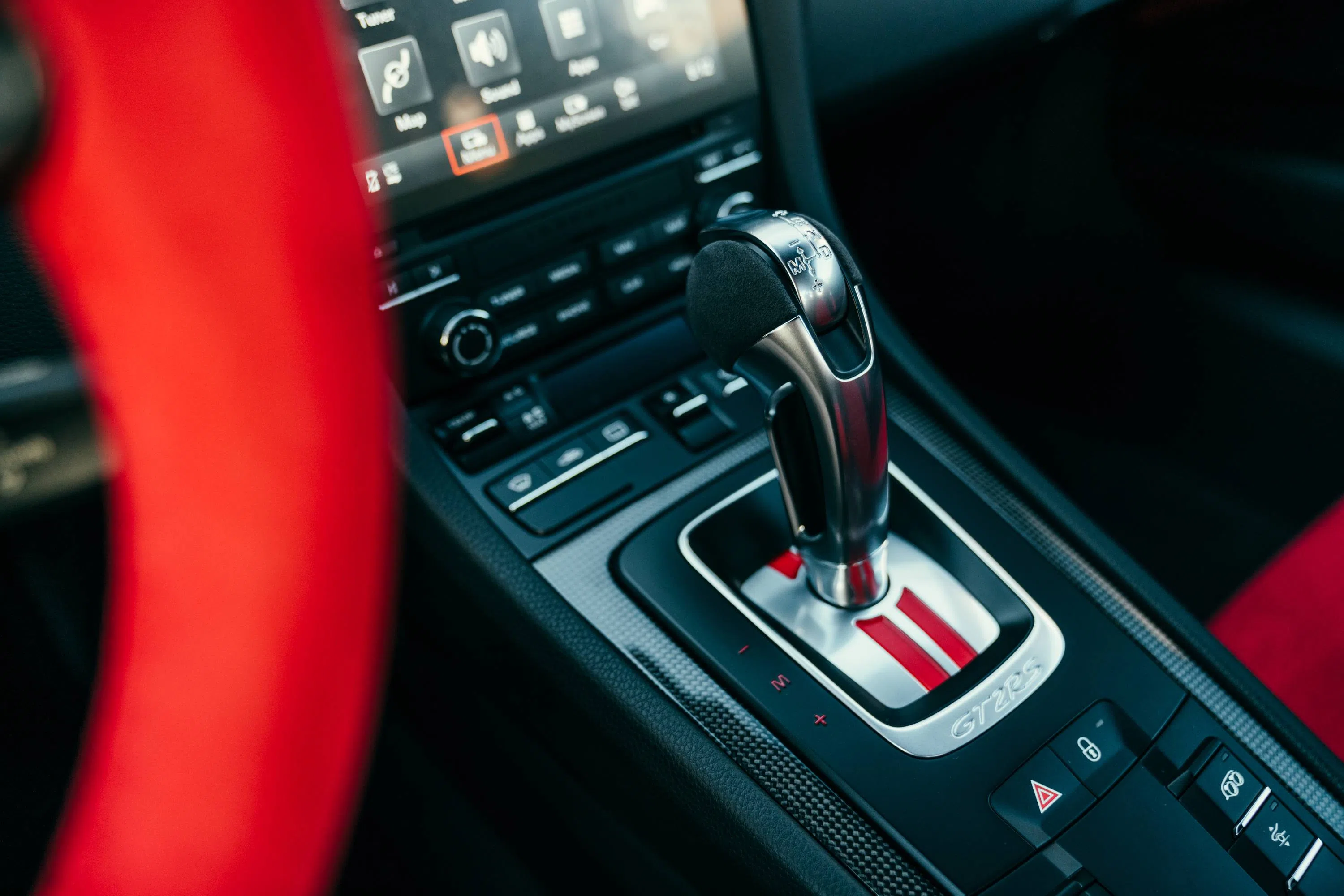2018 Porsche 991.2 GT2 RS interior, center console