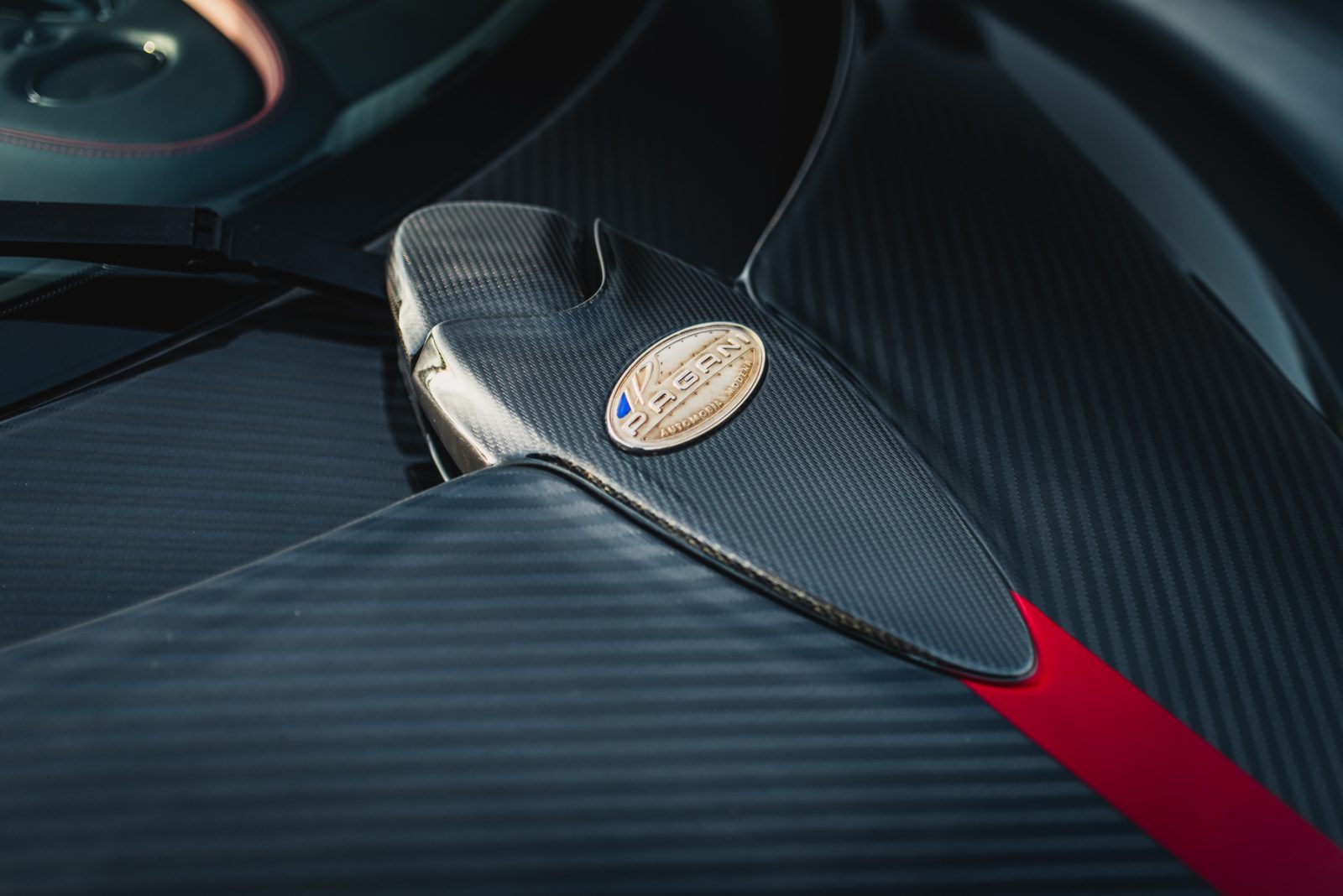2020 Pagani Huayra Roadster, 16/17