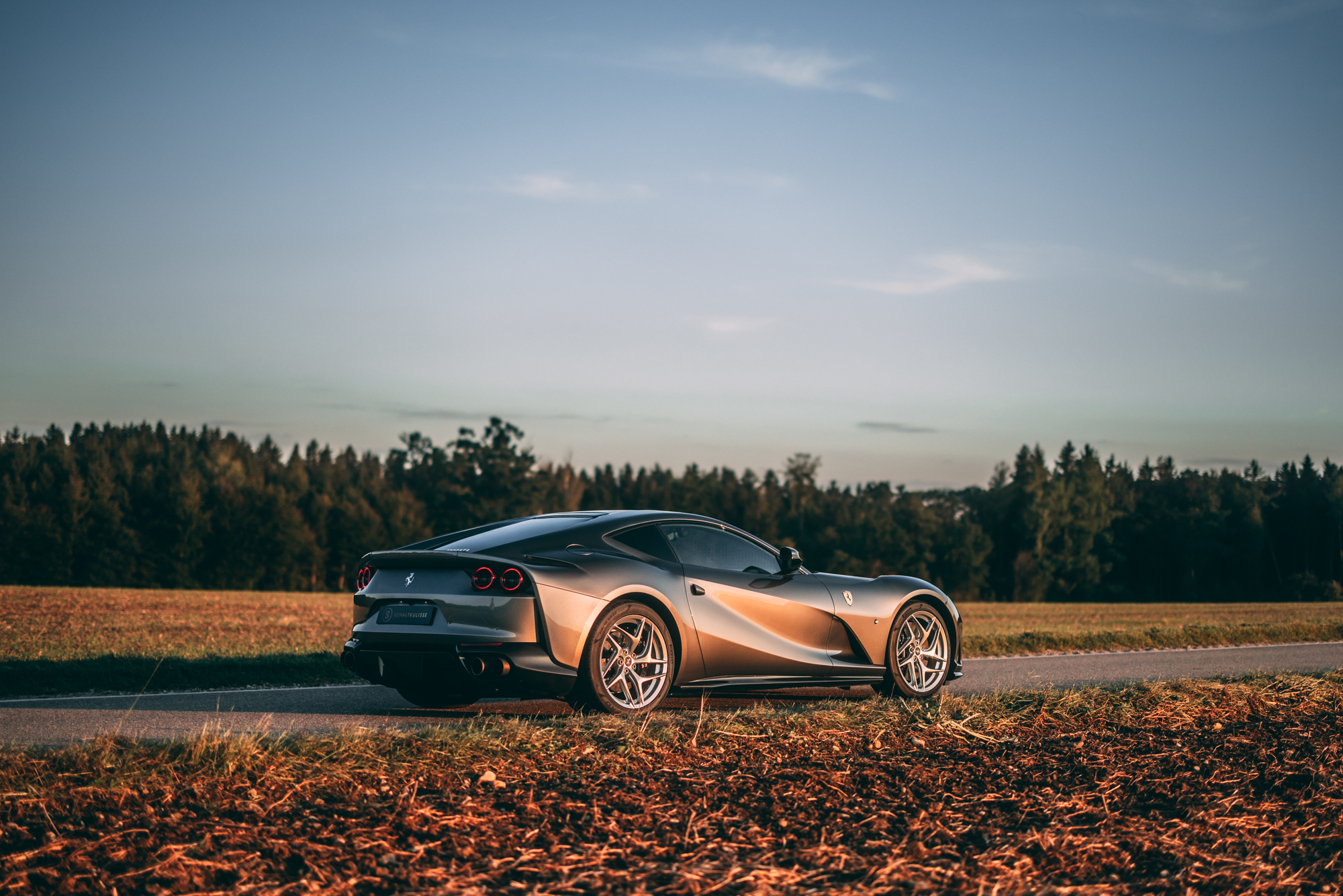 2018 Ferrari 812 Superfast, 5/17