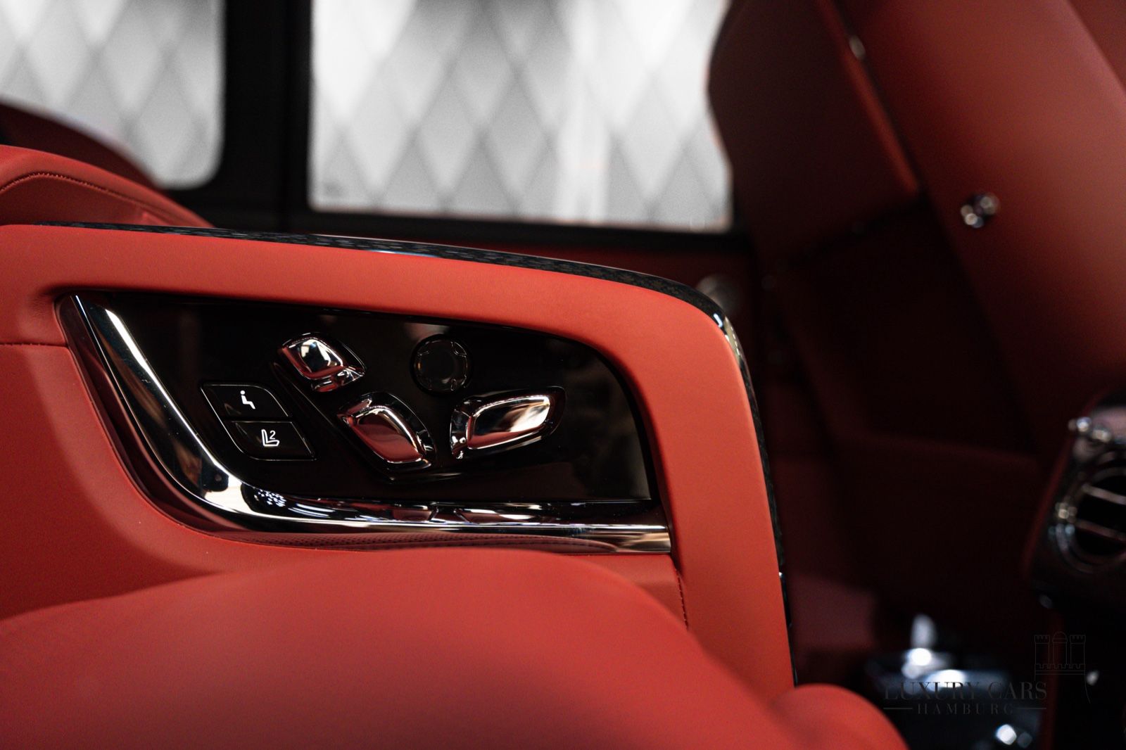 2022 Rolls-Royce Cullinan BLACK BADGE, 27/32
