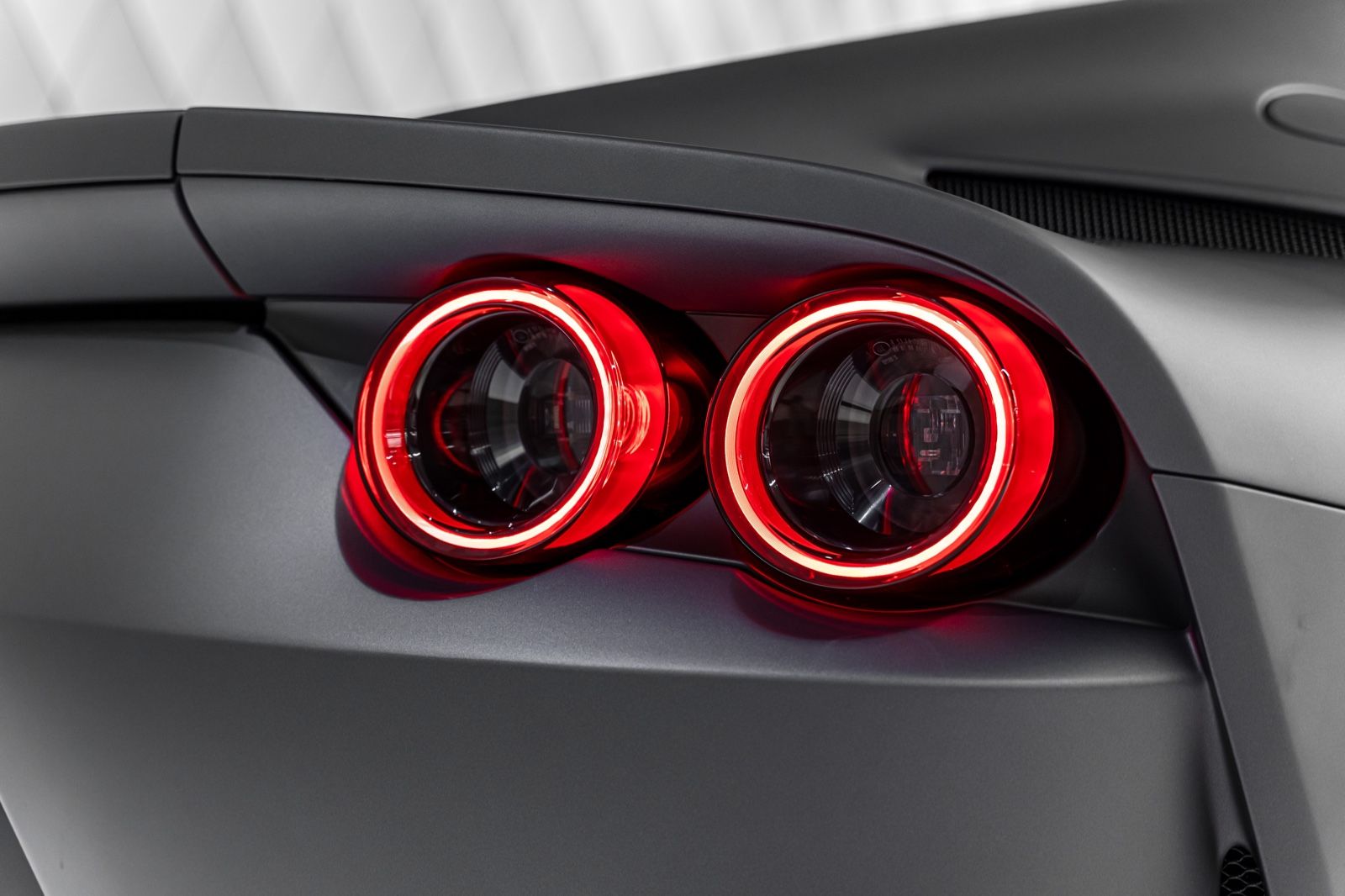 2019 Ferrari 812 Superfast, 10/20