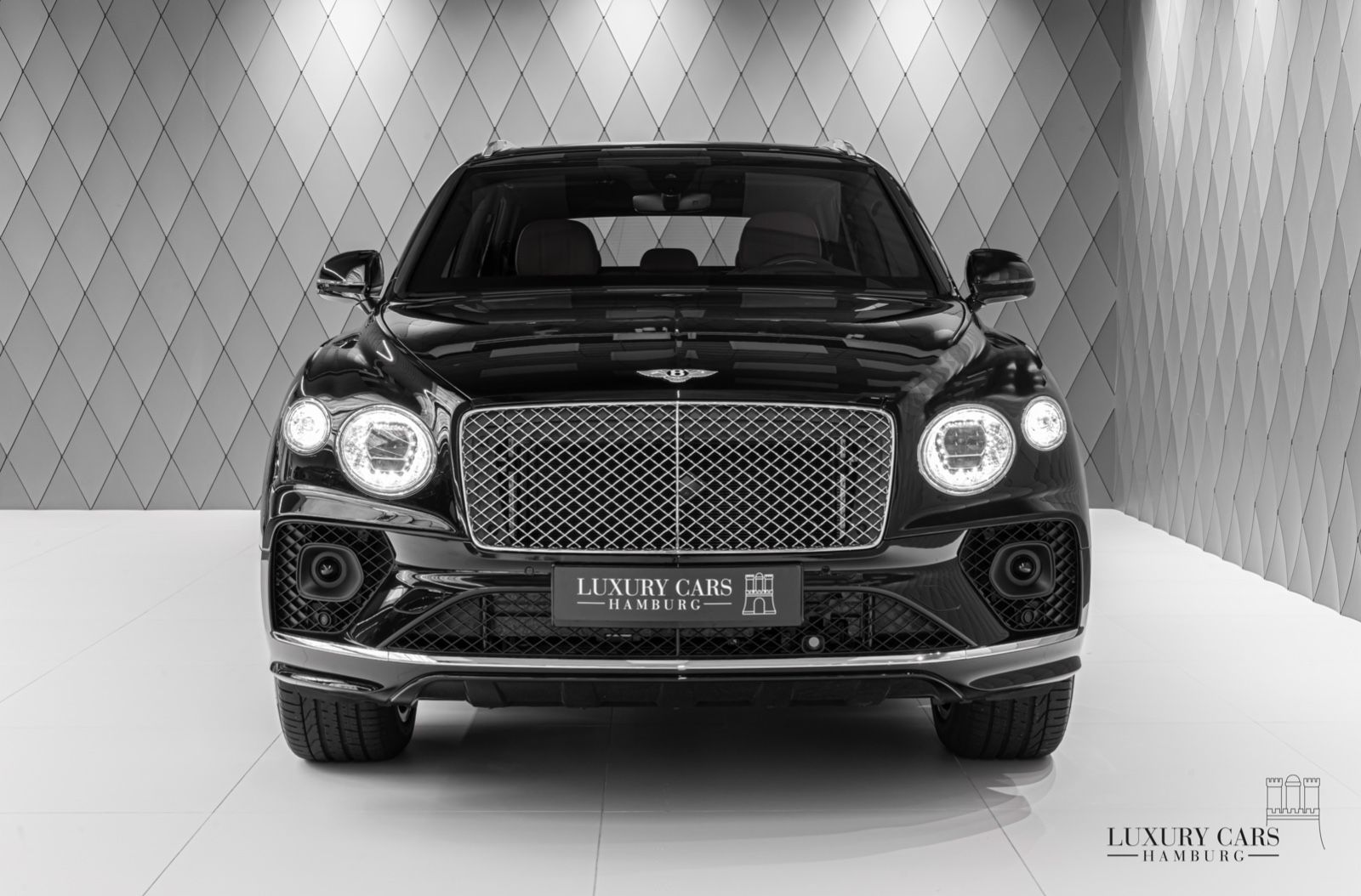2022 Bentley Bentayga V8, 2/20