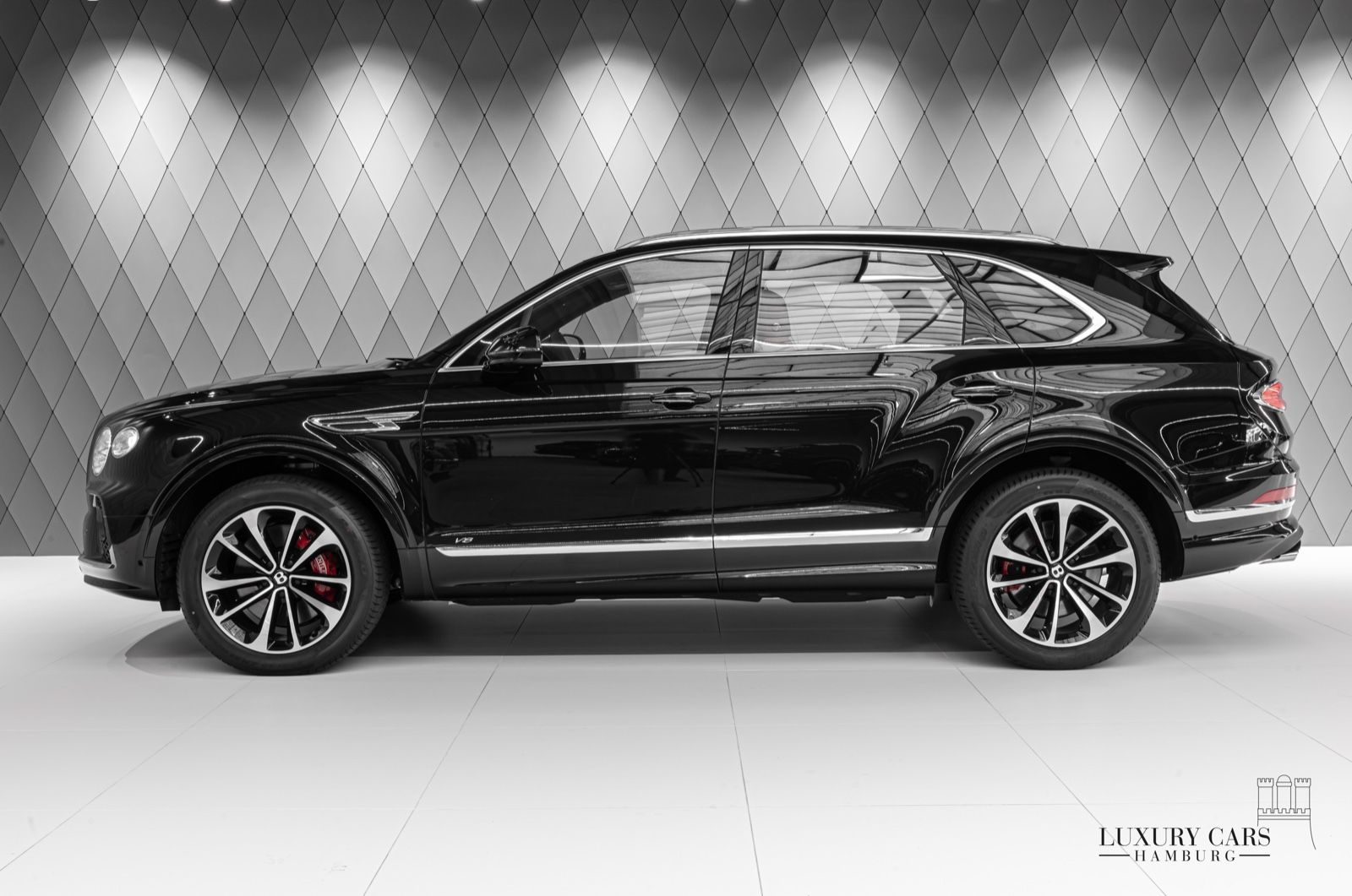 2022 Bentley Bentayga V8, 6/20