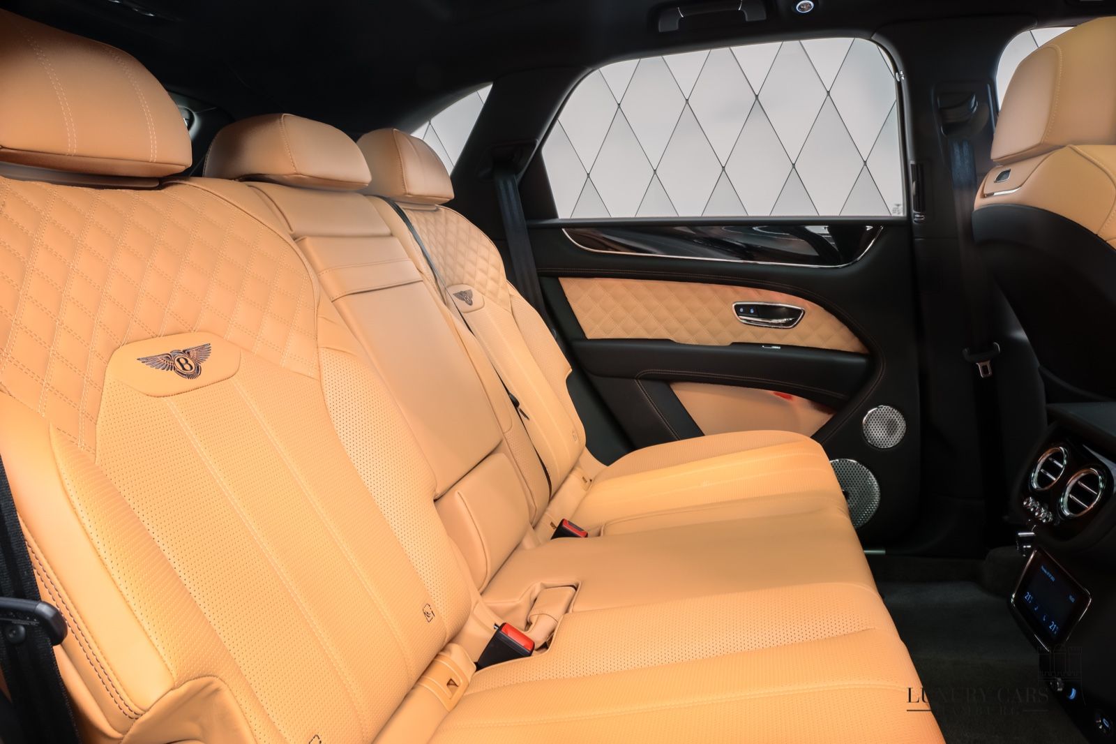 2022 Bentley Bentayga V8, 16/20