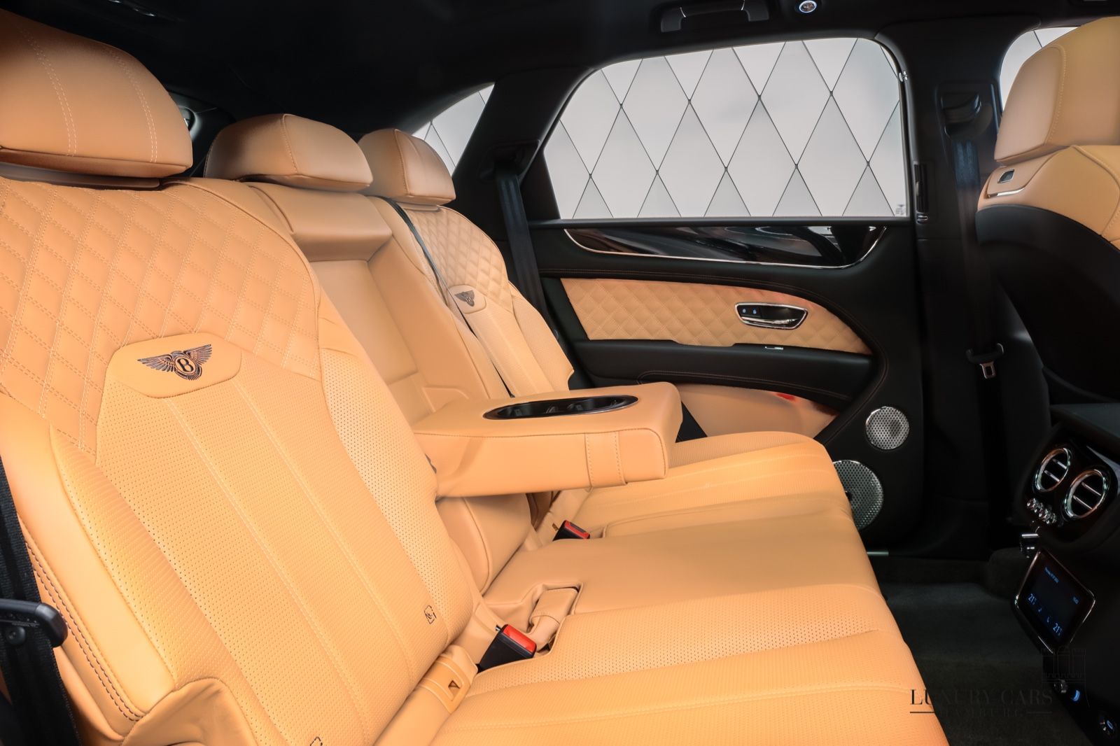 2022 Bentley Bentayga V8, 17/20
