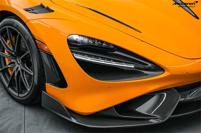 2021 McLaren 765LT Coupe Coupe, 7/20