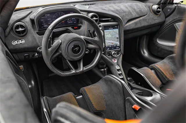 2021 McLaren 765LT Coupe Coupe, 18/20