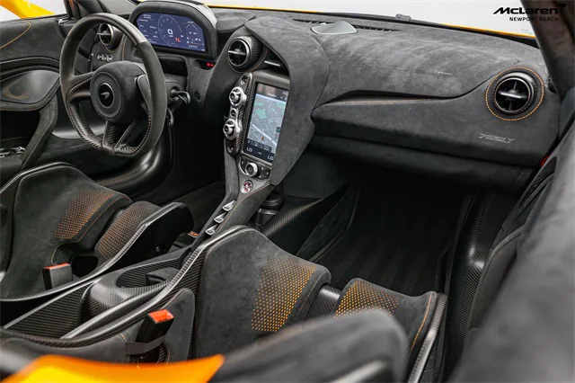 2021 McLaren 765LT Coupe Coupe, 19/20