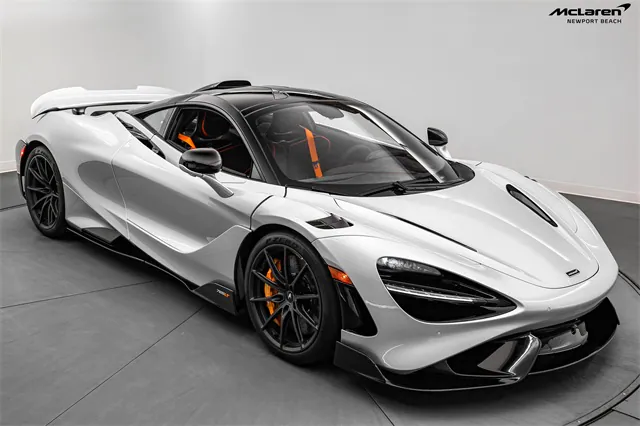 2021 McLaren 765LT Base
