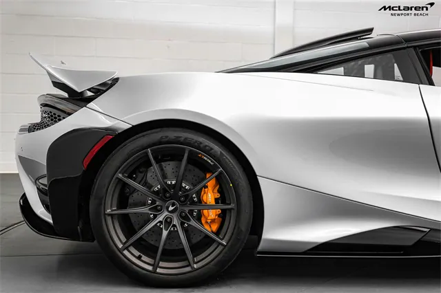 2021 McLaren 765LT Base, 12/20